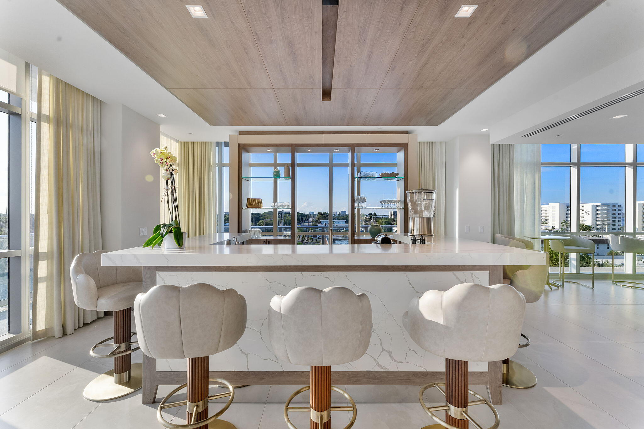 220 Lake Shore Drive 2223
