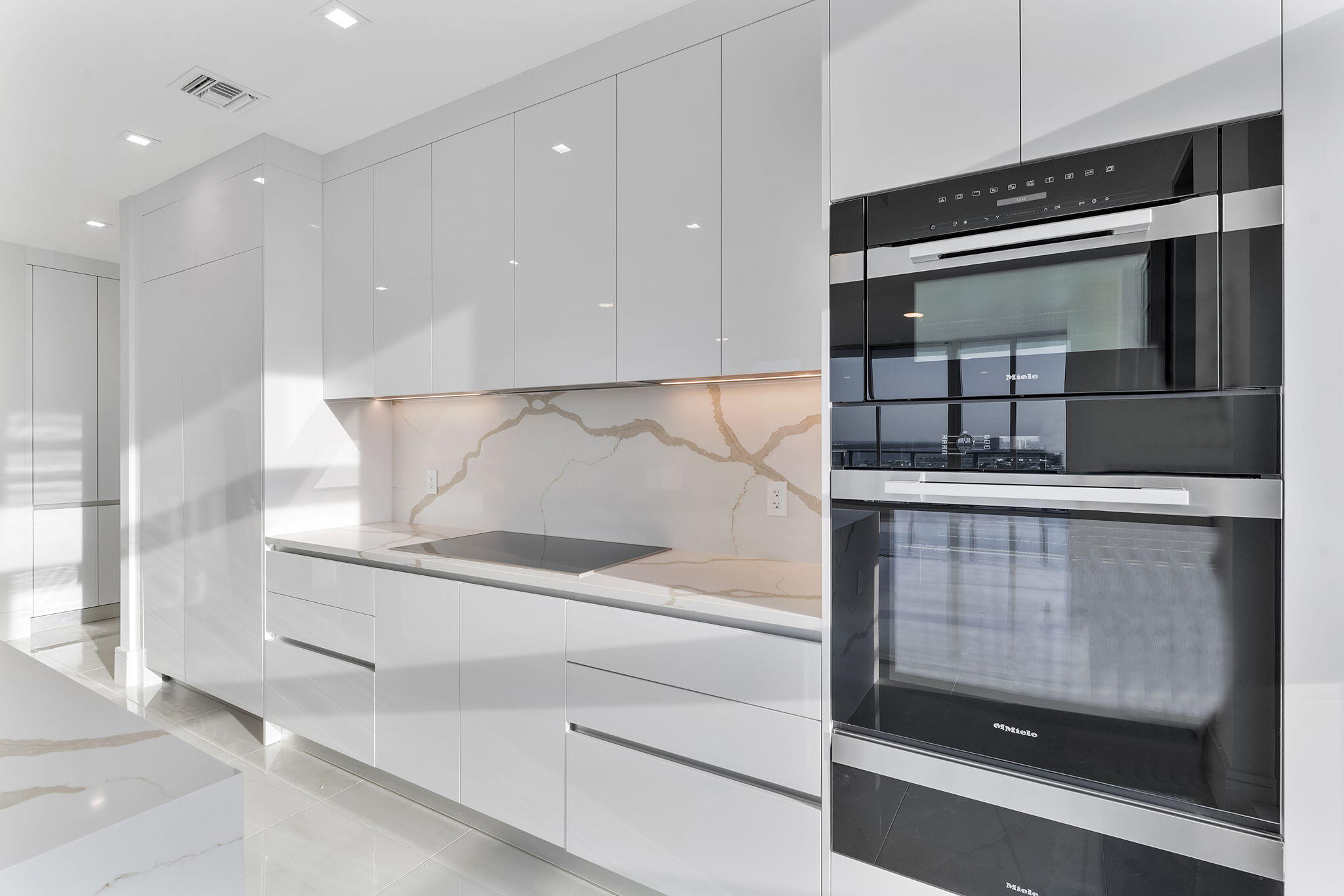 220 Lake Shore Drive 2223