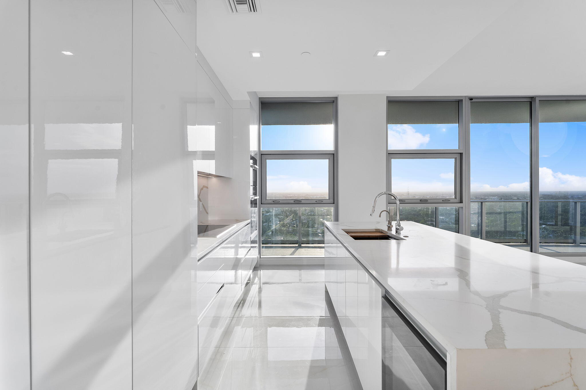 220 Lake Shore Drive 2223