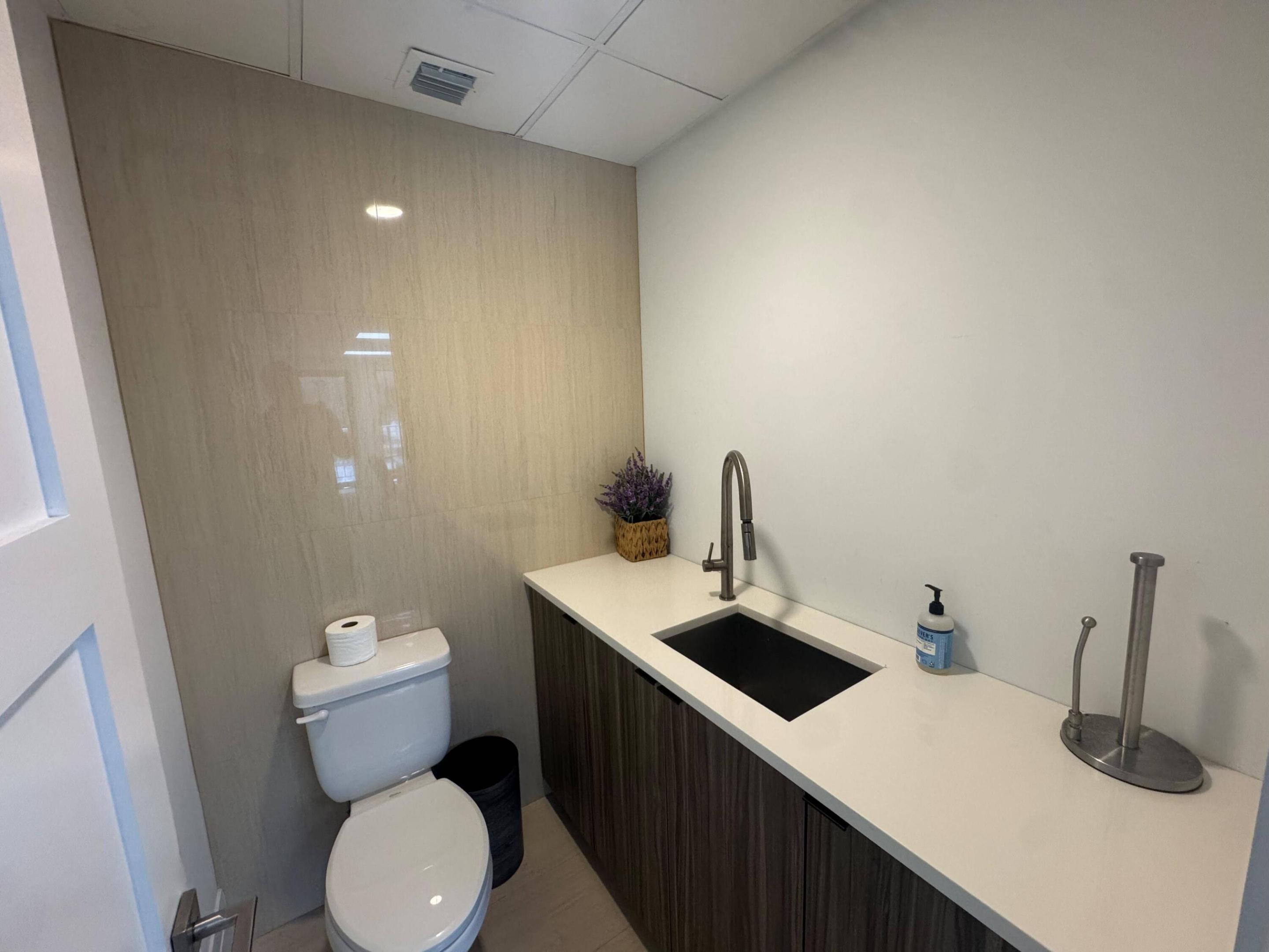 801 SE 6TH Avenue #207