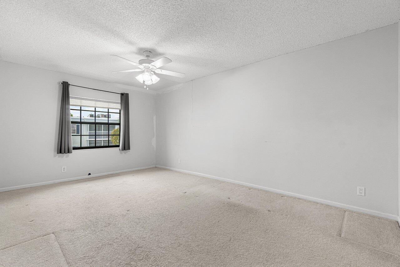 120 CYPRESS CLUB Drive 231