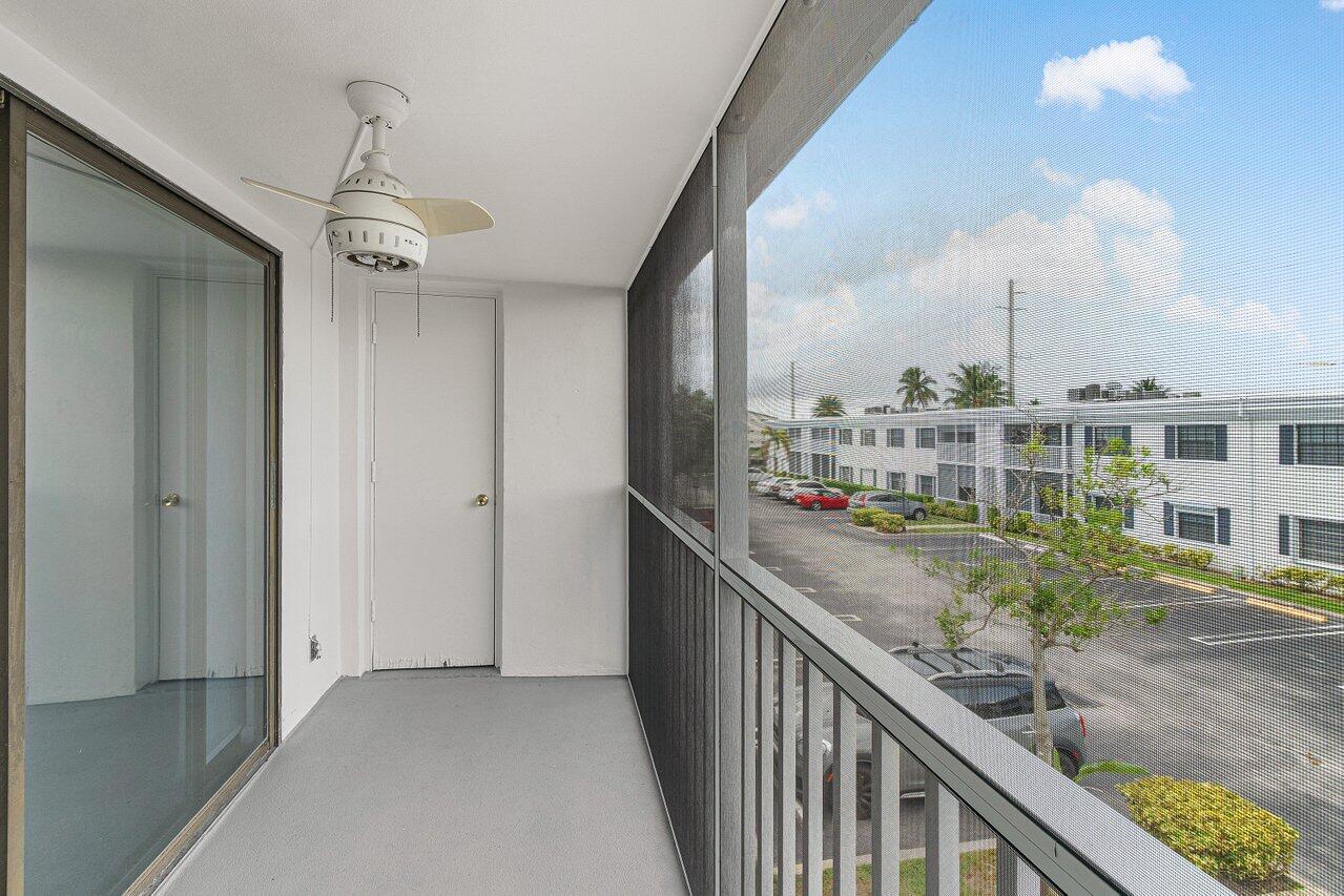 120 CYPRESS CLUB Drive 231