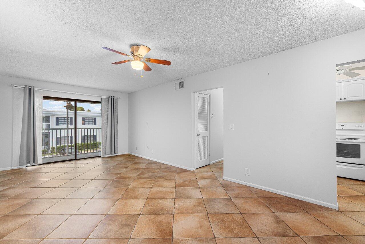 120 CYPRESS CLUB Drive 231