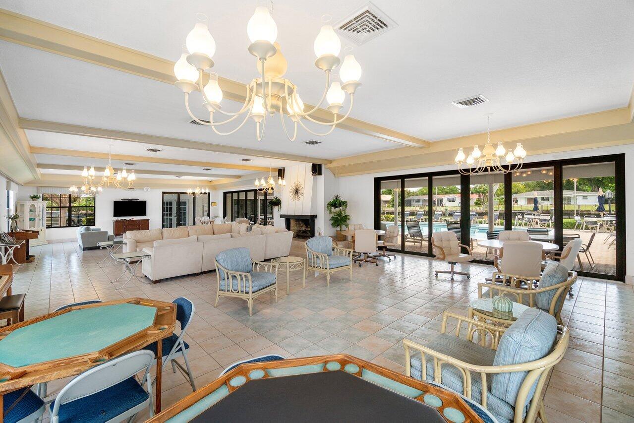 120 CYPRESS CLUB Drive 231