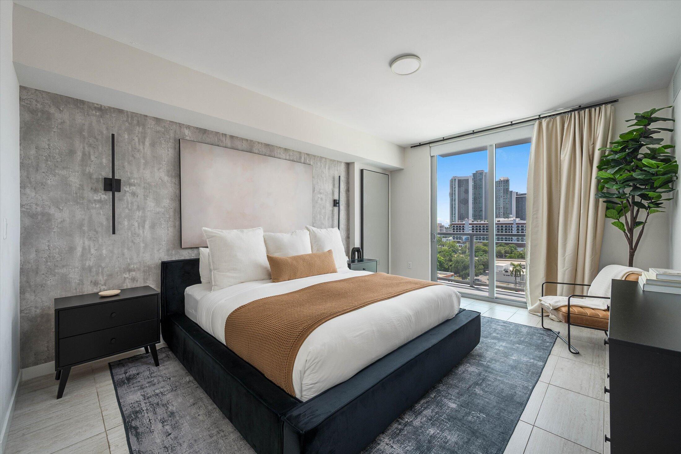 3900 Biscayne Boulevard S-910
