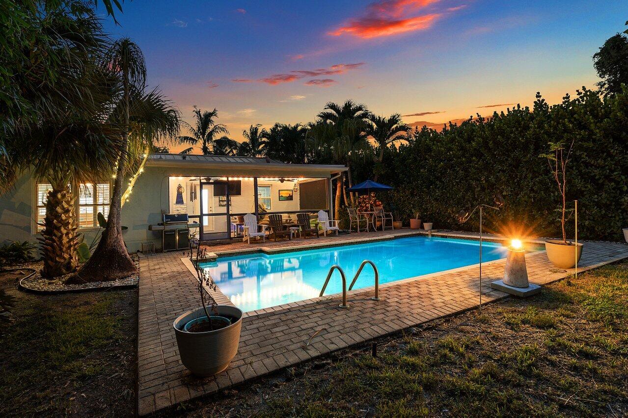 612 NW 7th Court