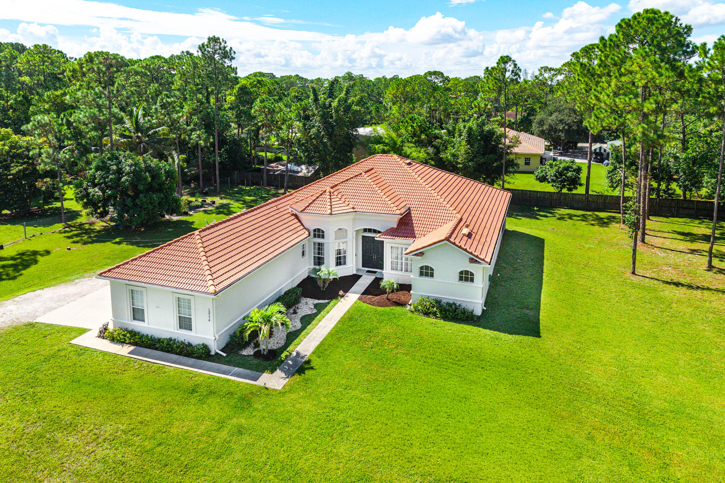 13174 82ND Lane N