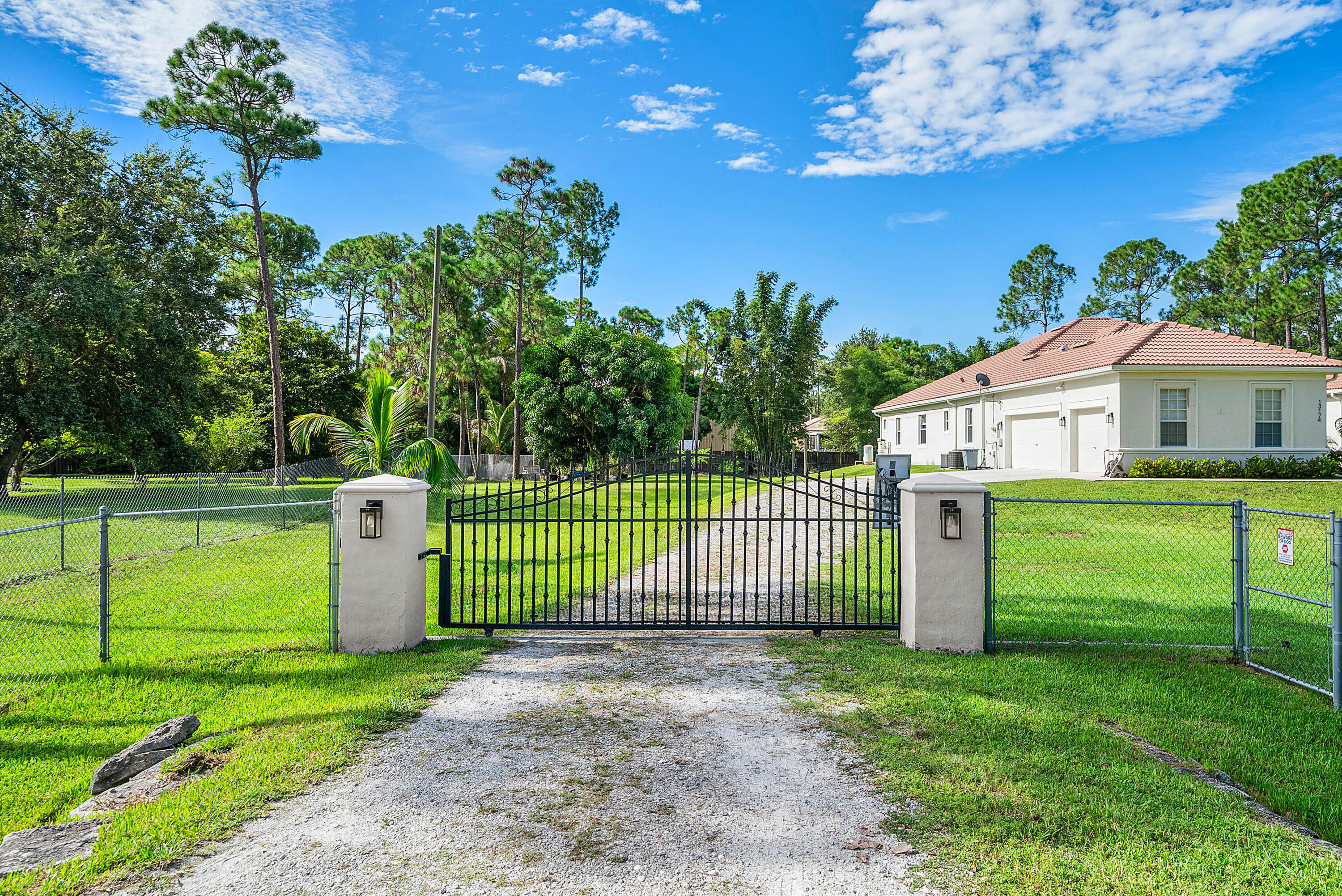 13174 82ND Lane N