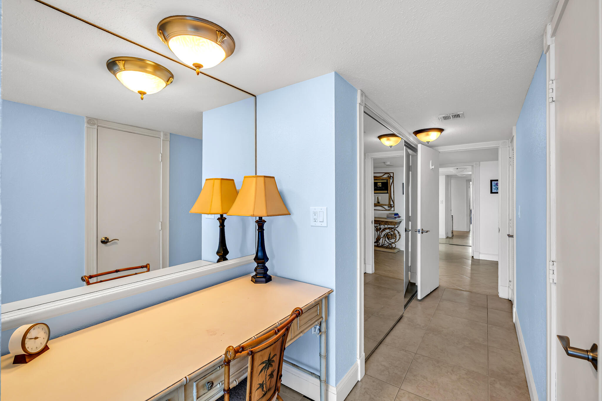 3000 S OCEAN Boulevard 1106
