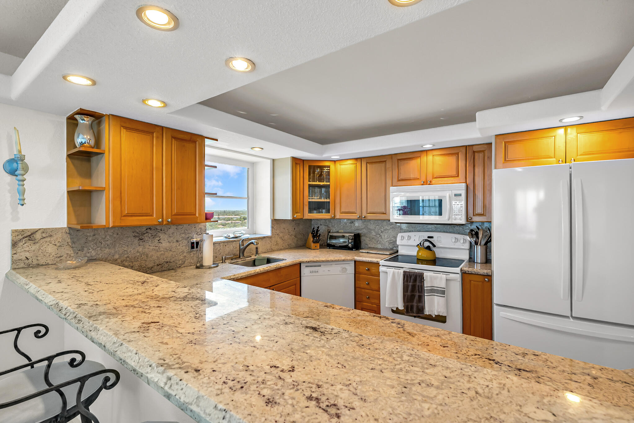 3000 S OCEAN Boulevard 1106
