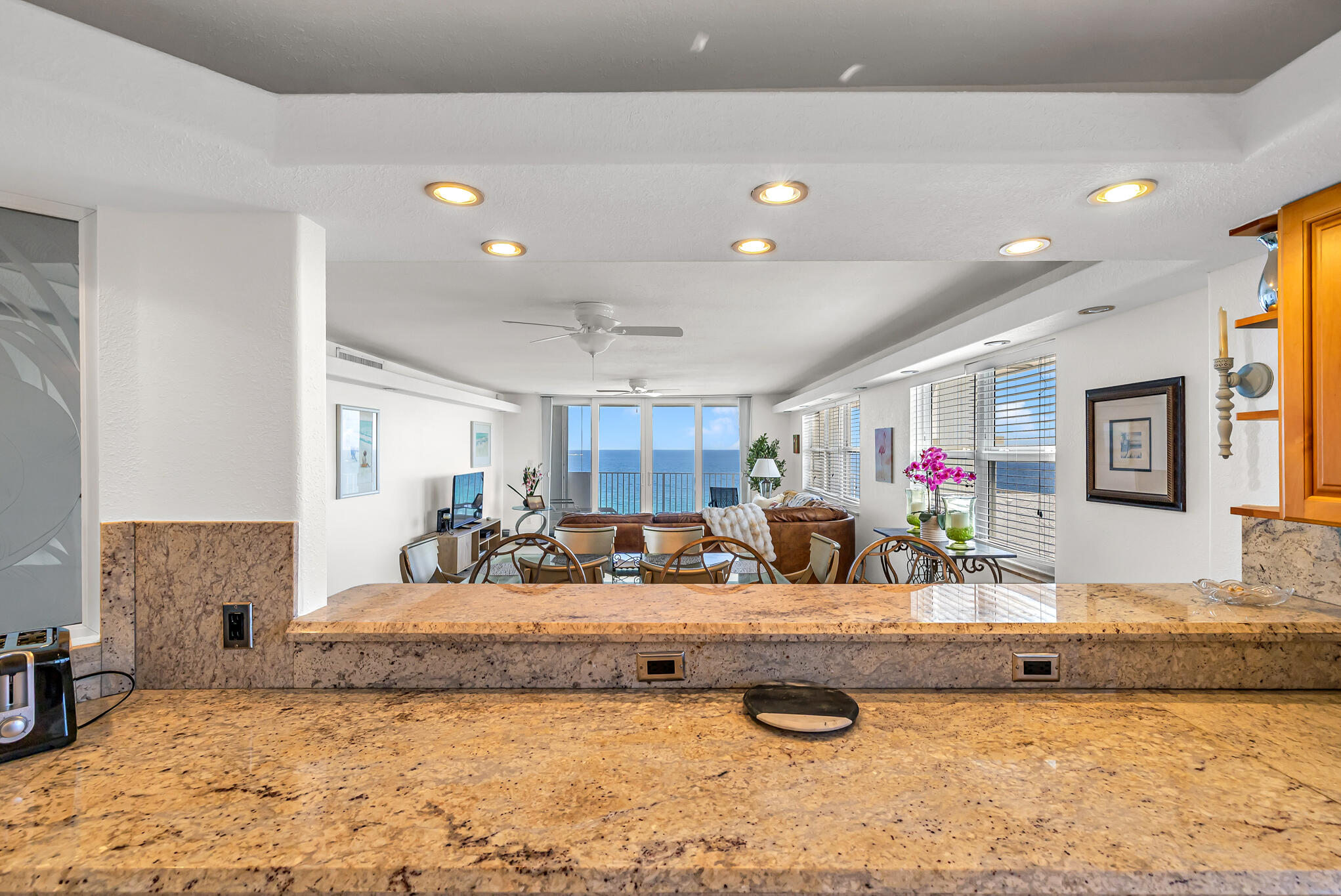 3000 S OCEAN Boulevard 1106