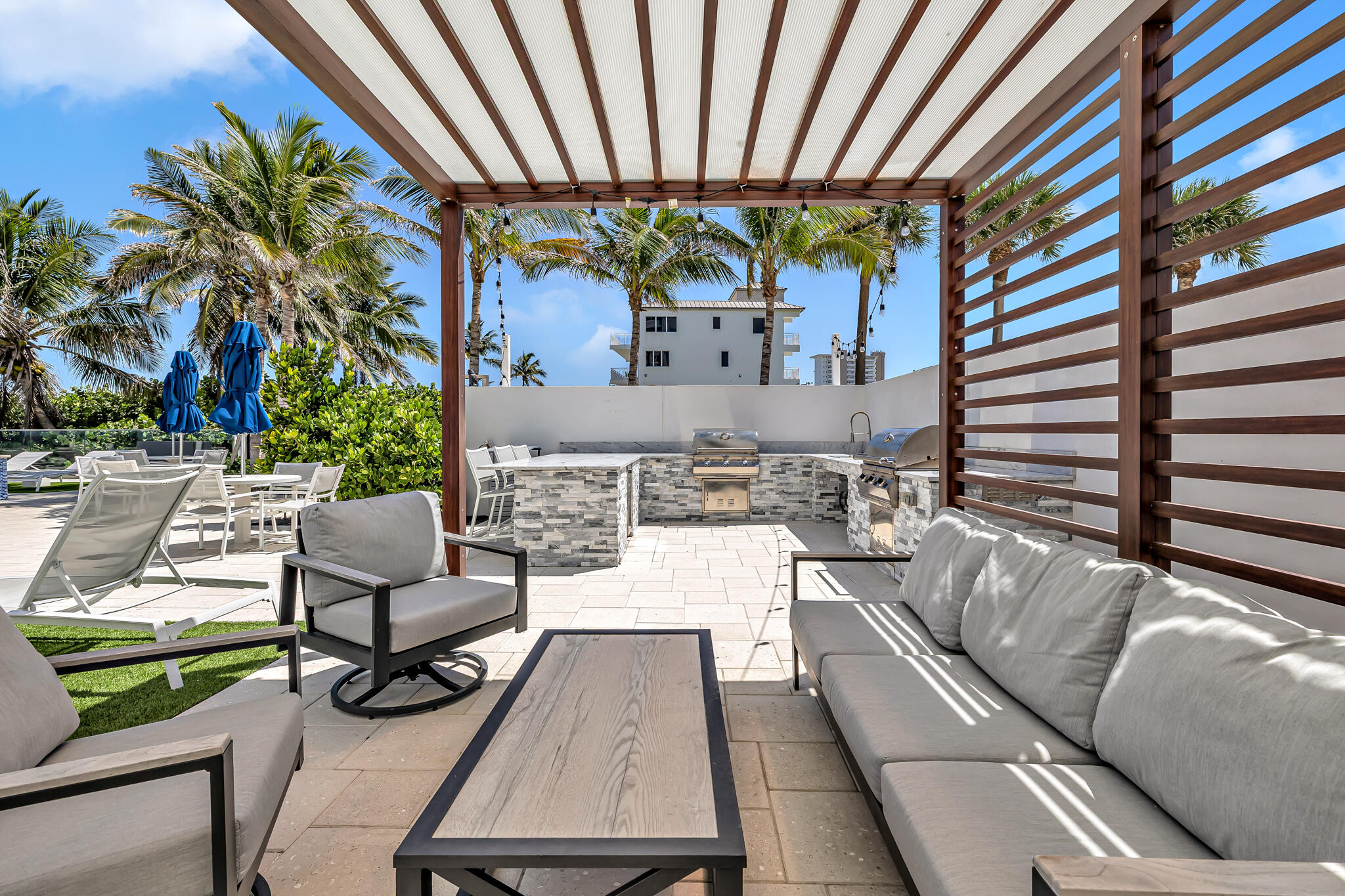 3000 S OCEAN Boulevard 1106