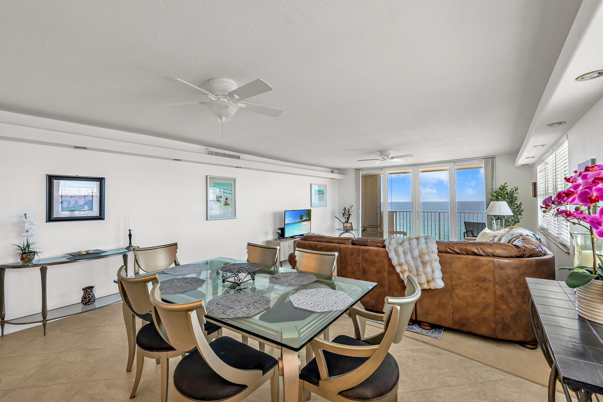 3000 S OCEAN Boulevard 1106