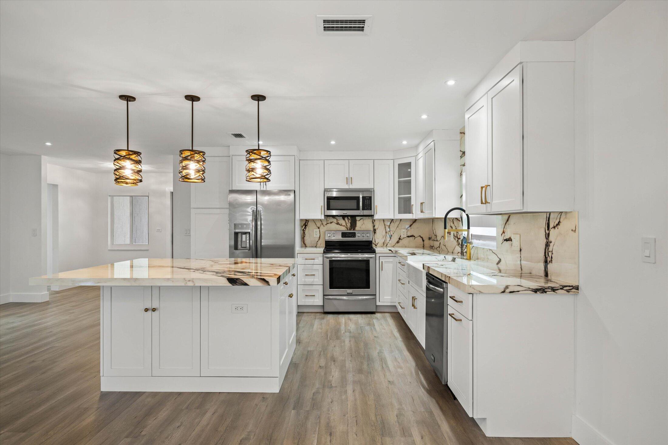 13826 Kaiser Trail