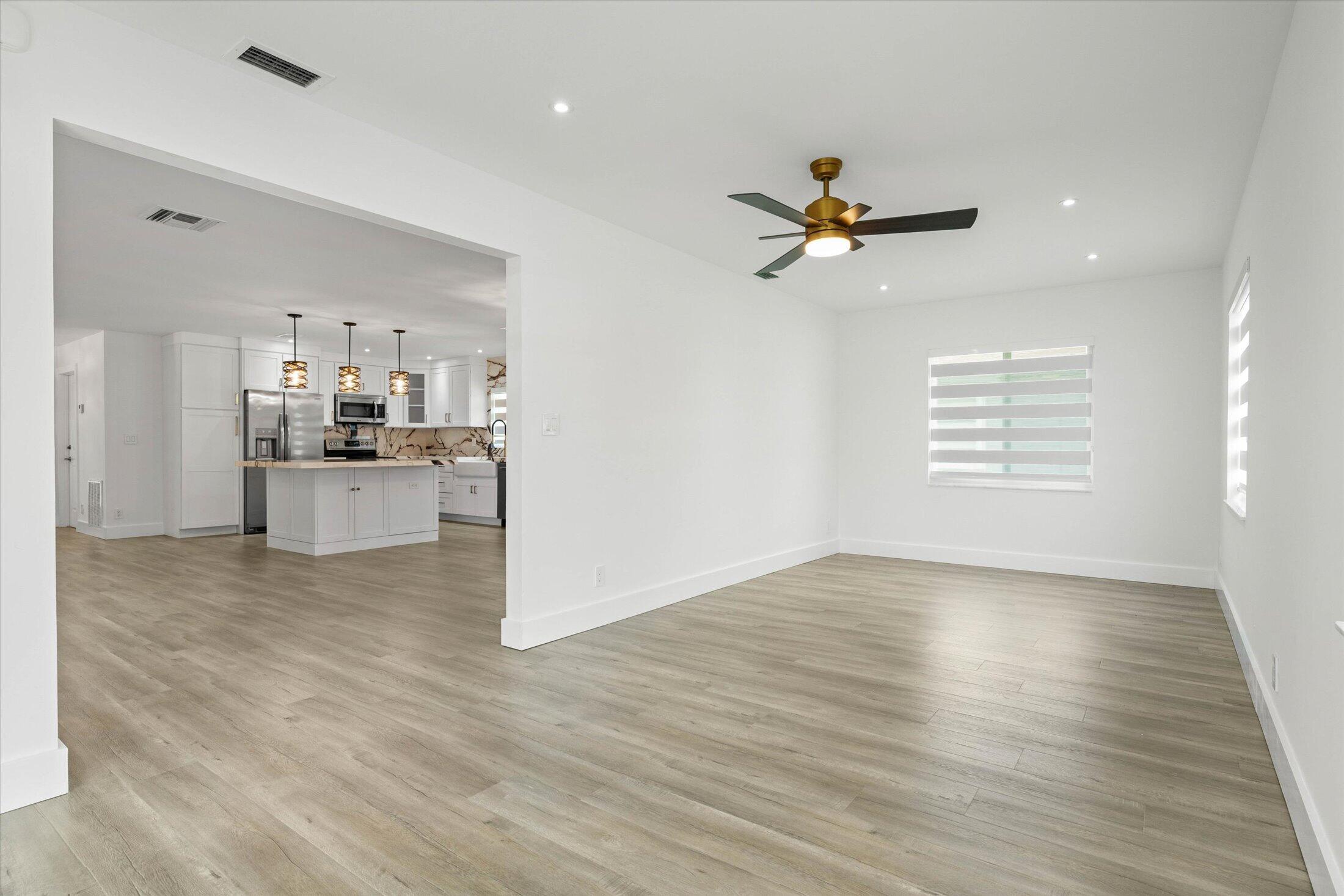 13826 Kaiser Trail