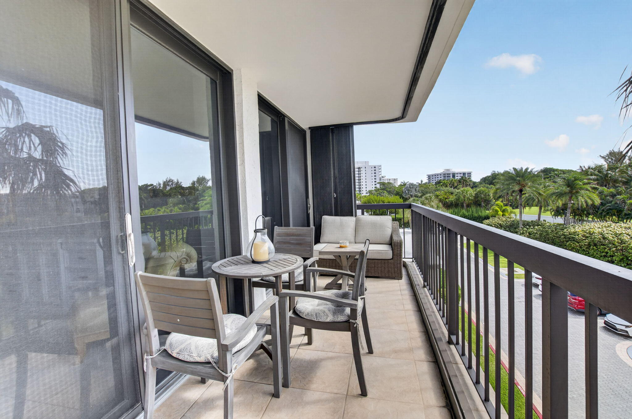 4748 S OCEAN Boulevard 301