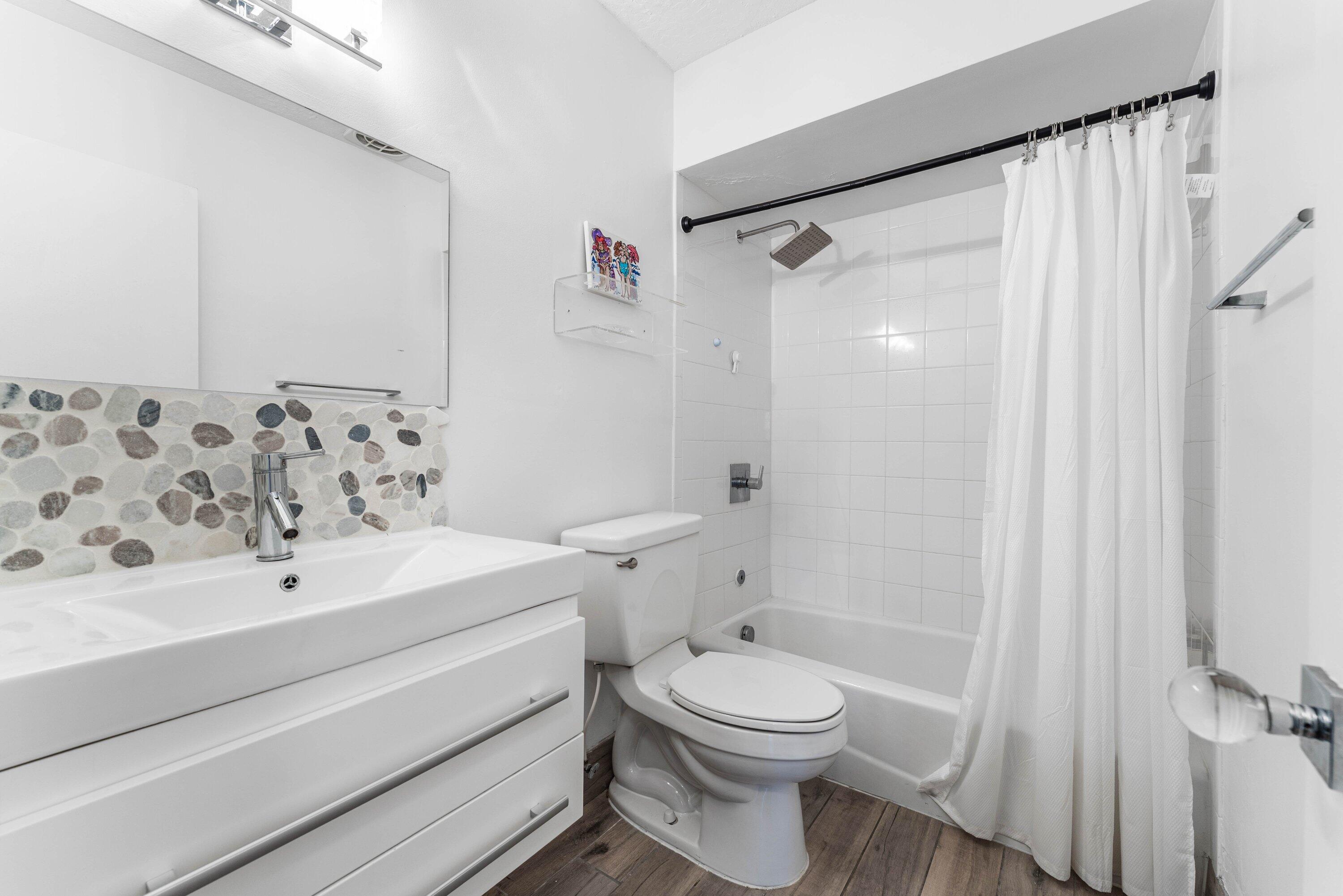 5505 N Ocean Boulevard 3-106