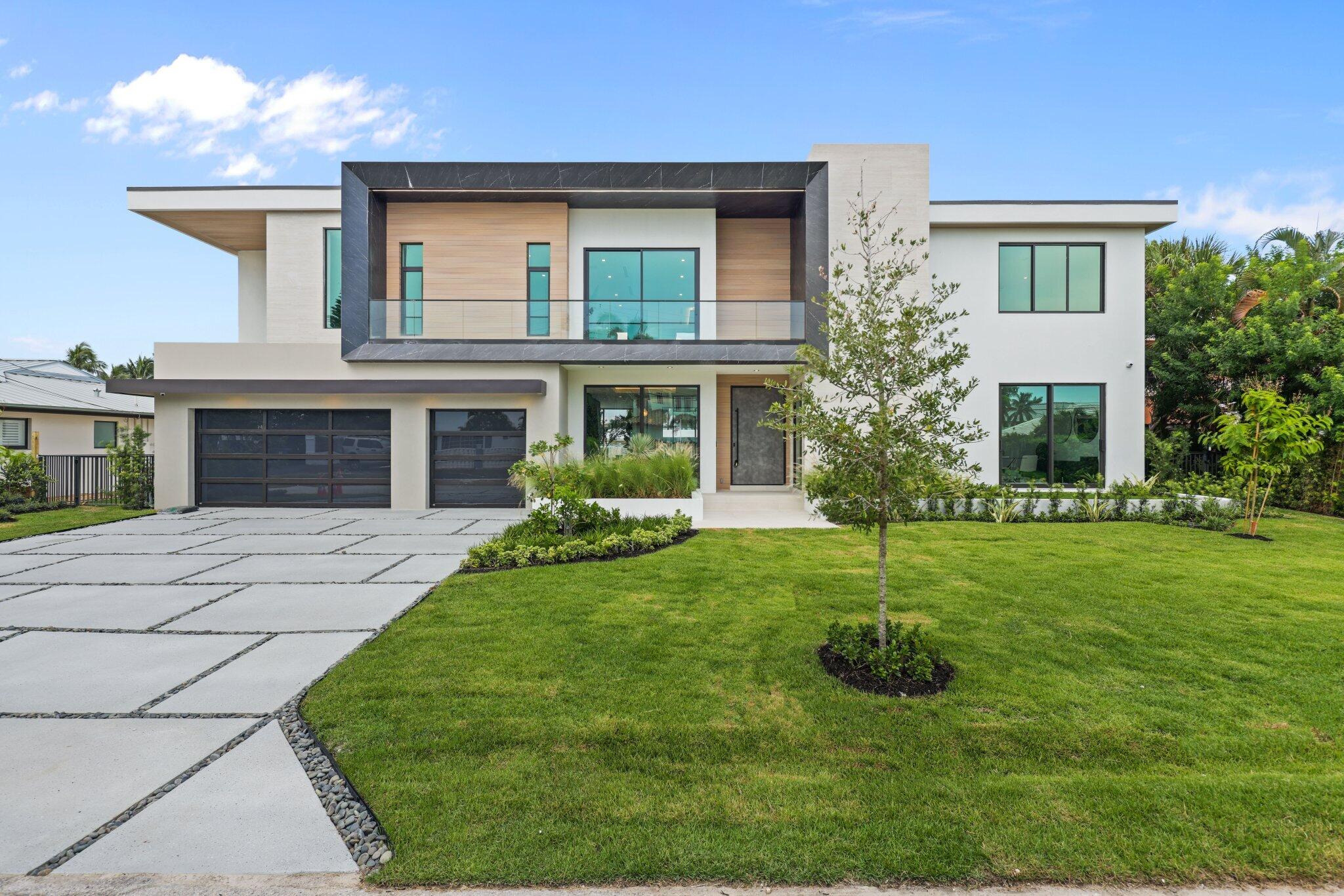 2825 NE 27TH Street