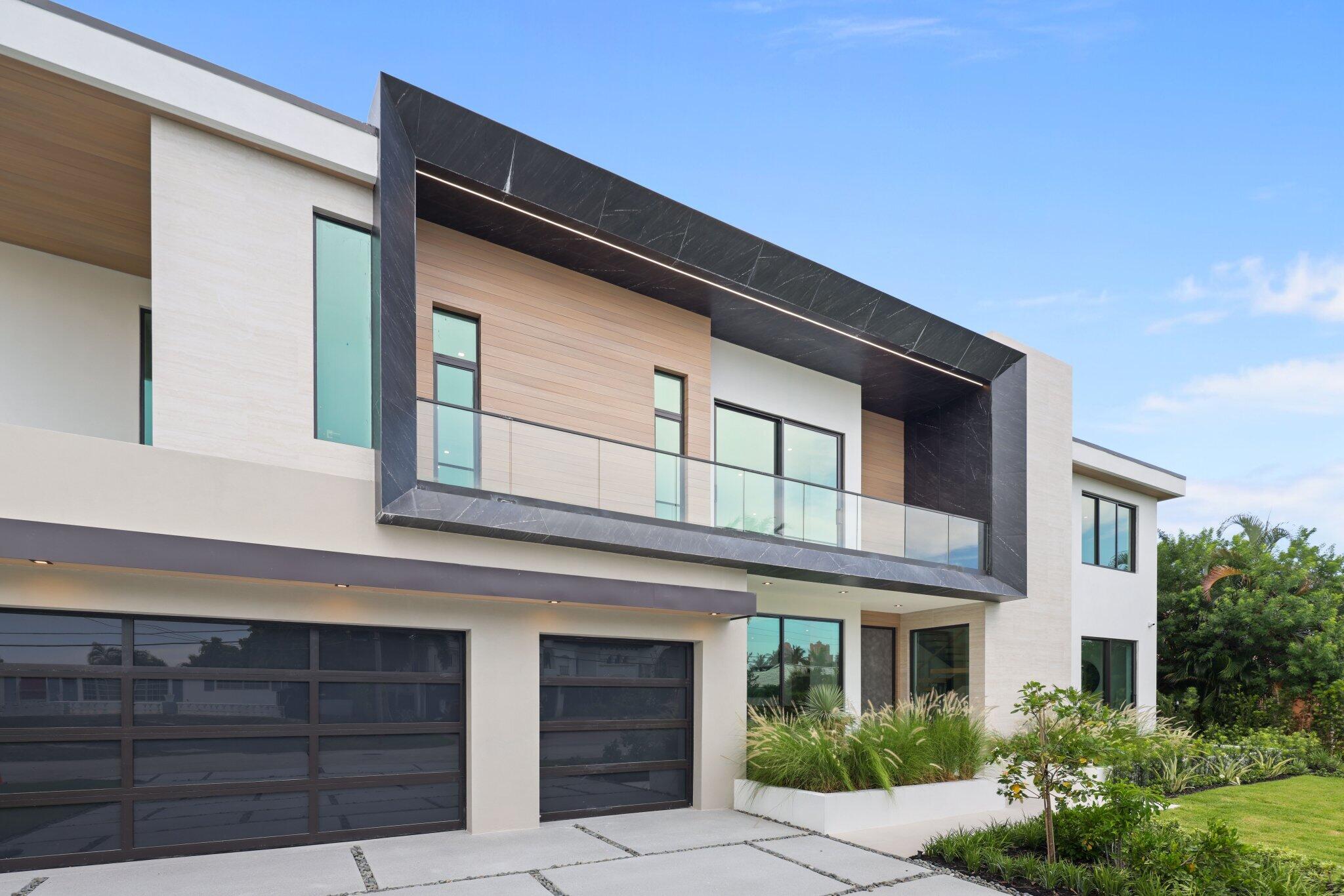 2825 NE 27TH Street
