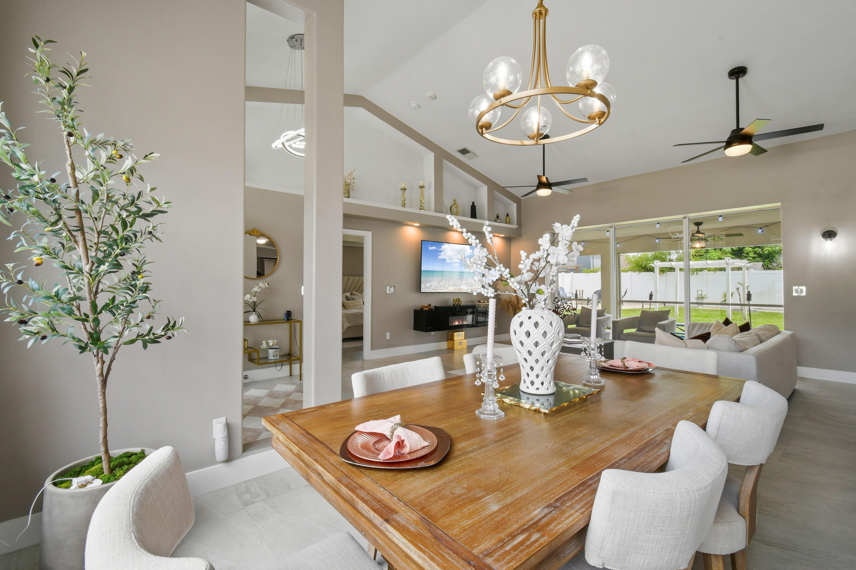 1718 SW Penrose Avenue, Port St. Lucie