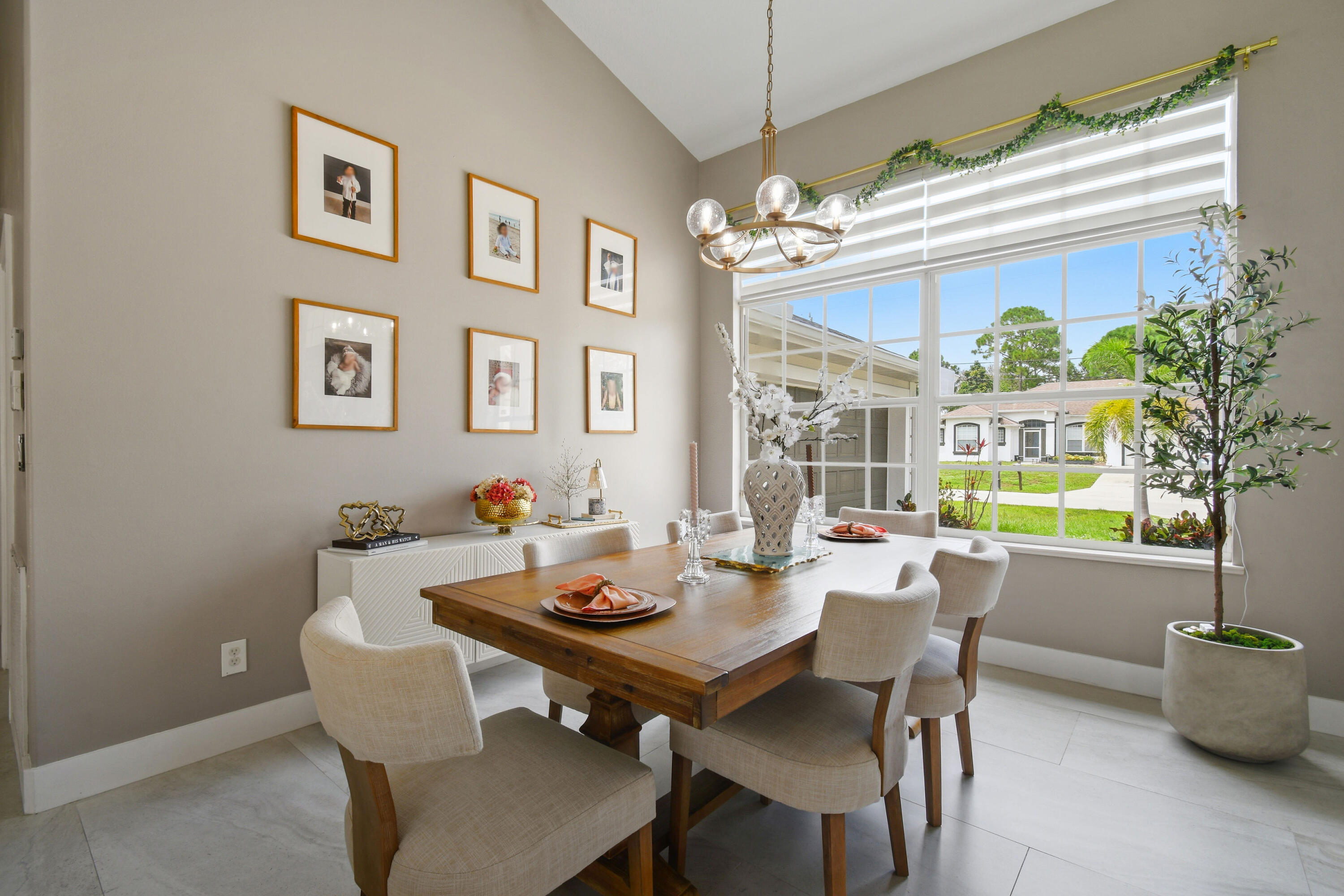 1718 SW Penrose Avenue, Port St. Lucie