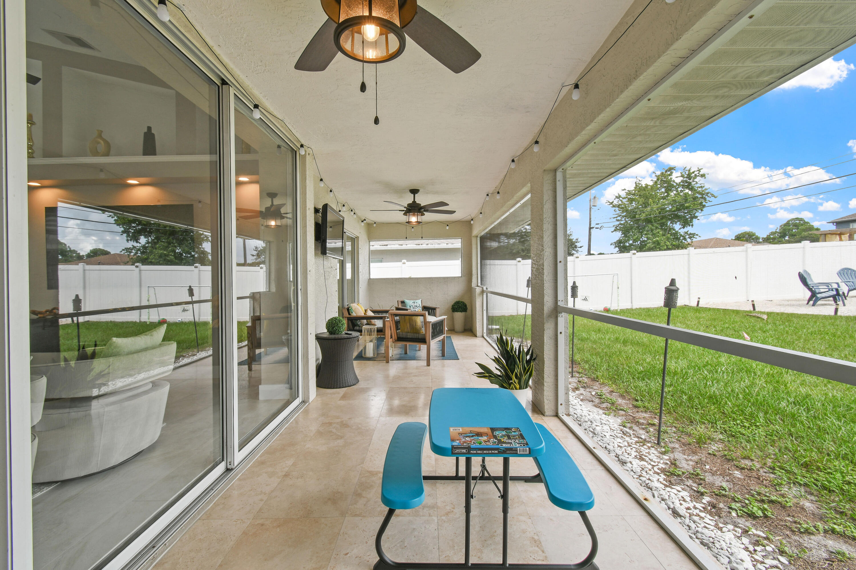 1718 SW Penrose Avenue, Port St. Lucie
