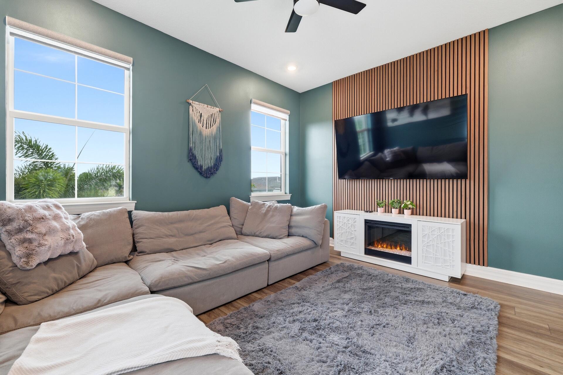 12530 Triumph Lane
