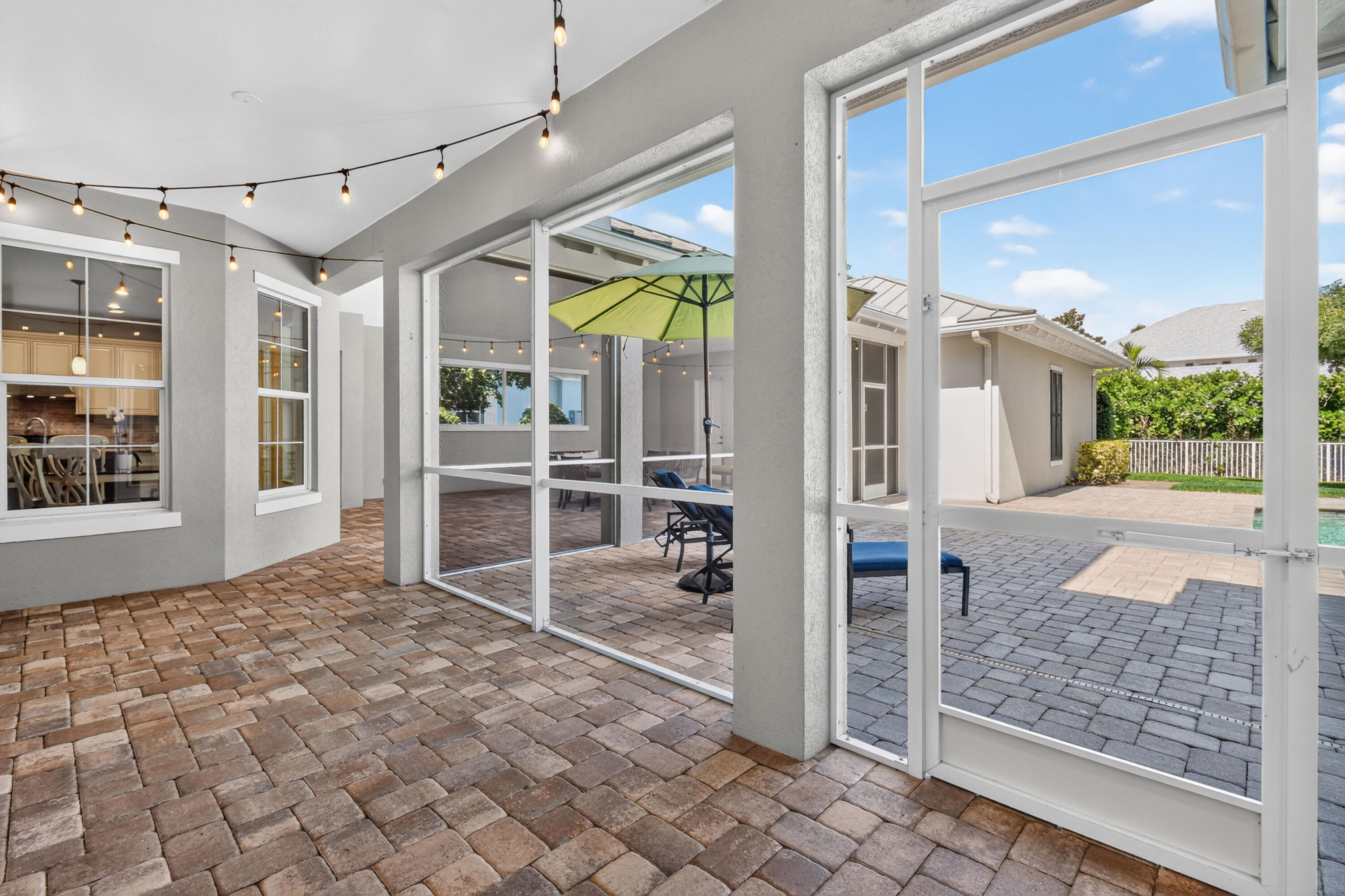 2664 Greenway Drive