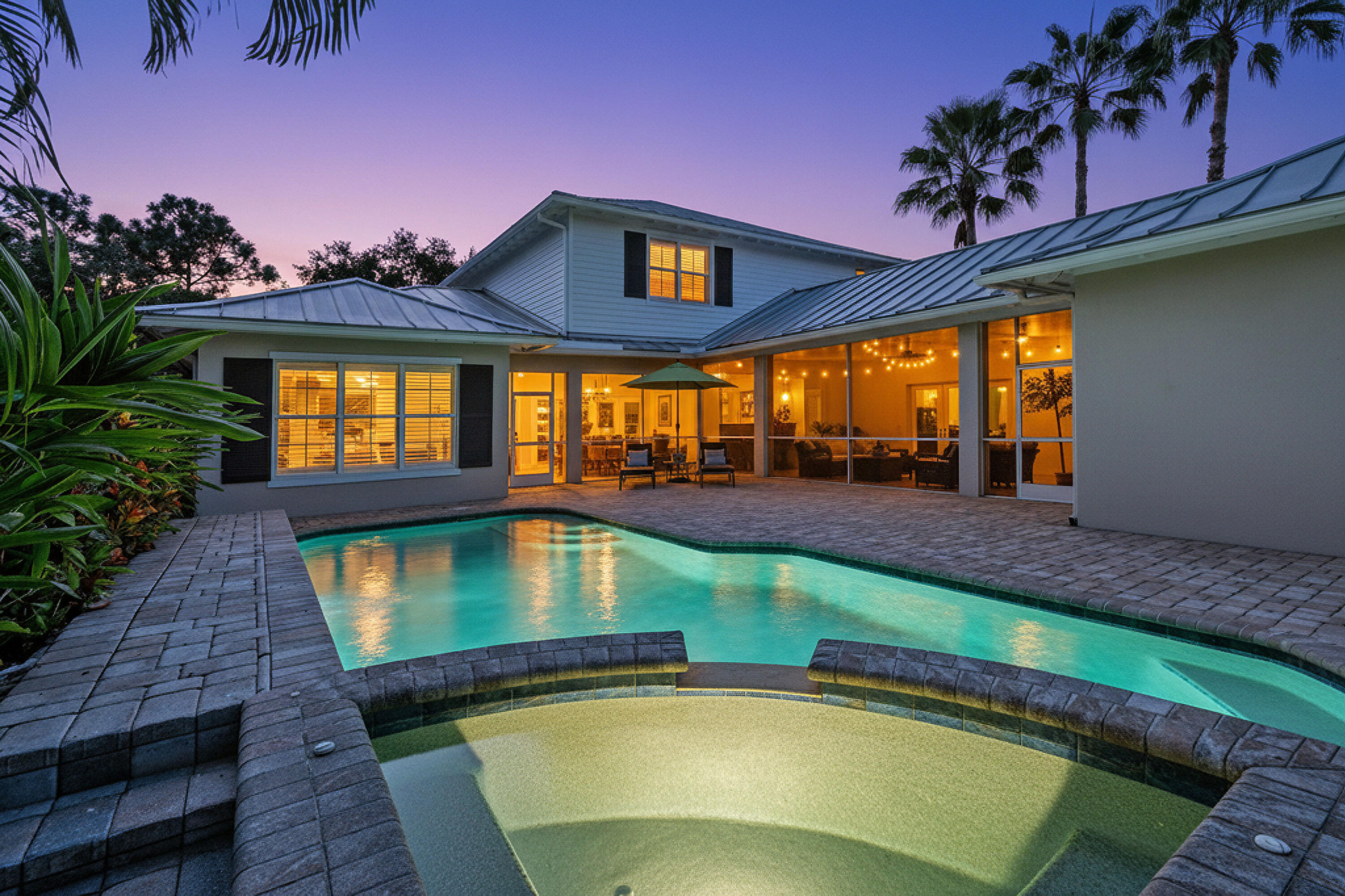 2664 Greenway Drive