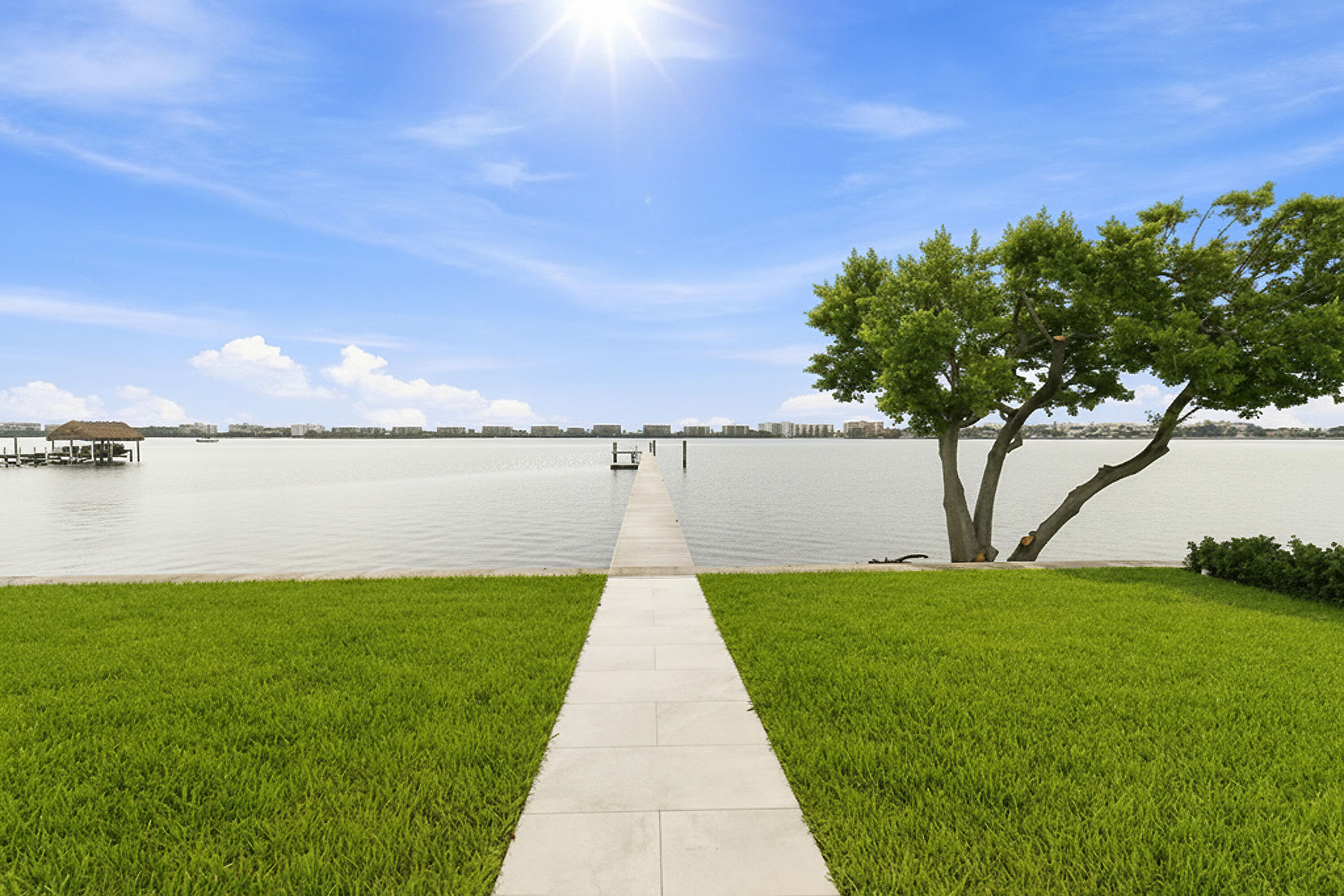 3 Lakeside Palms Court