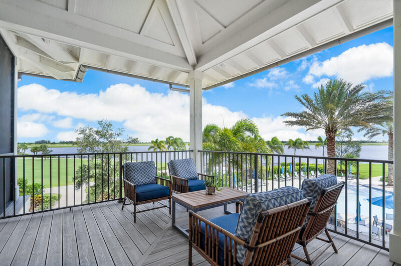 19552 BROAD SHORE Walk