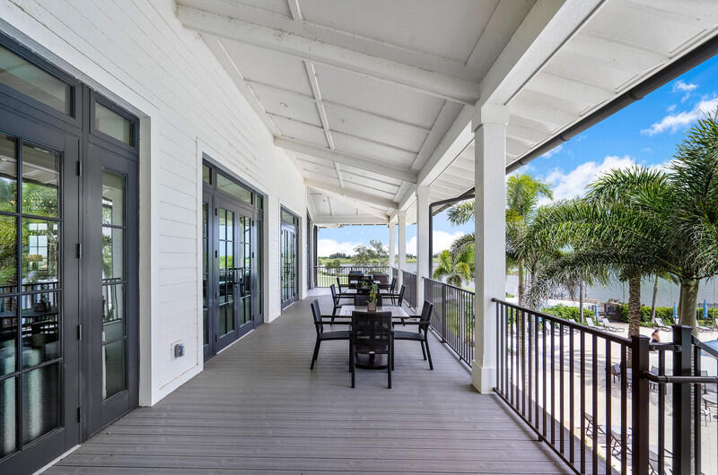 19552 BROAD SHORE Walk