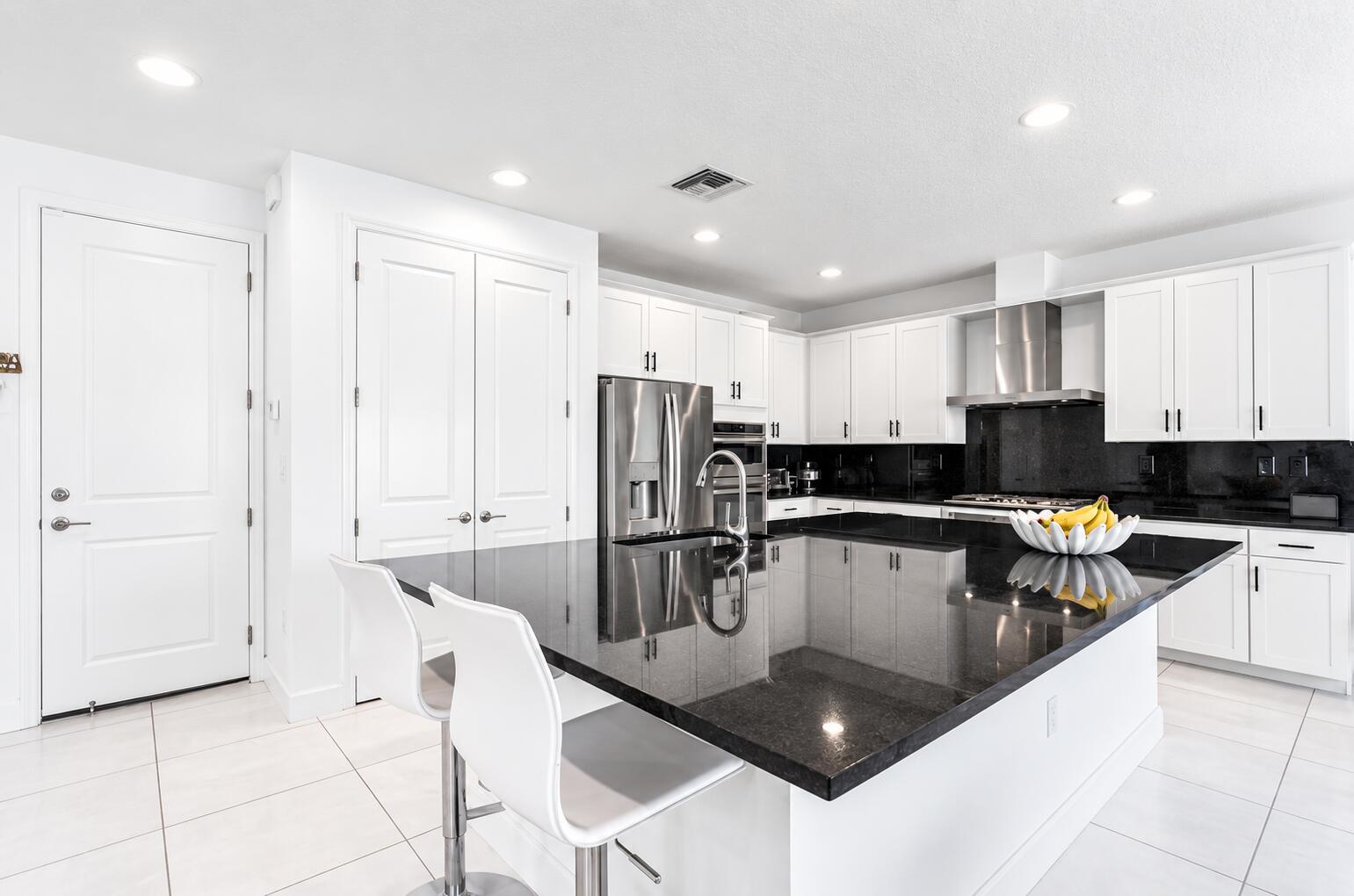 19552 BROAD SHORE Walk