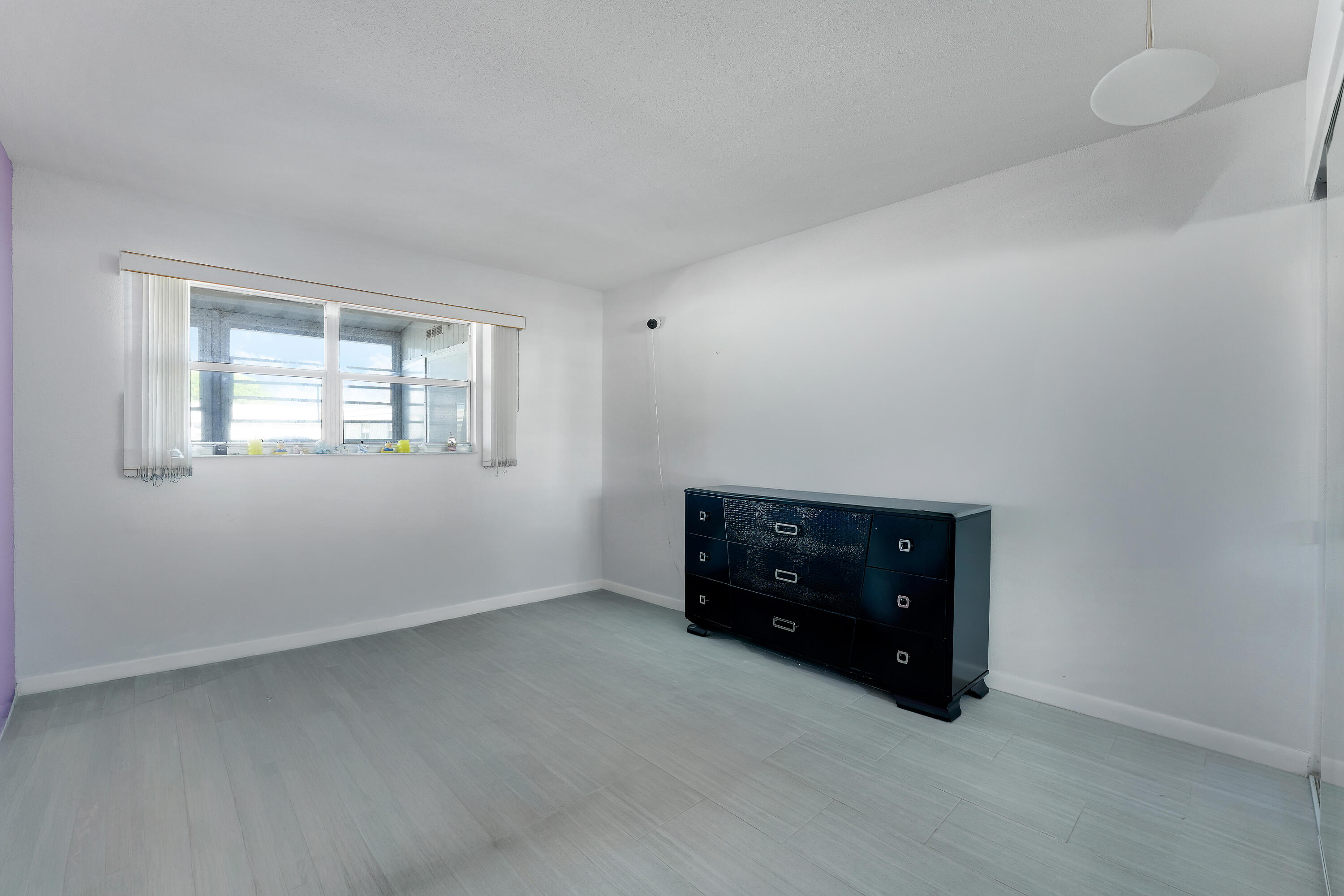 173 Valencia H