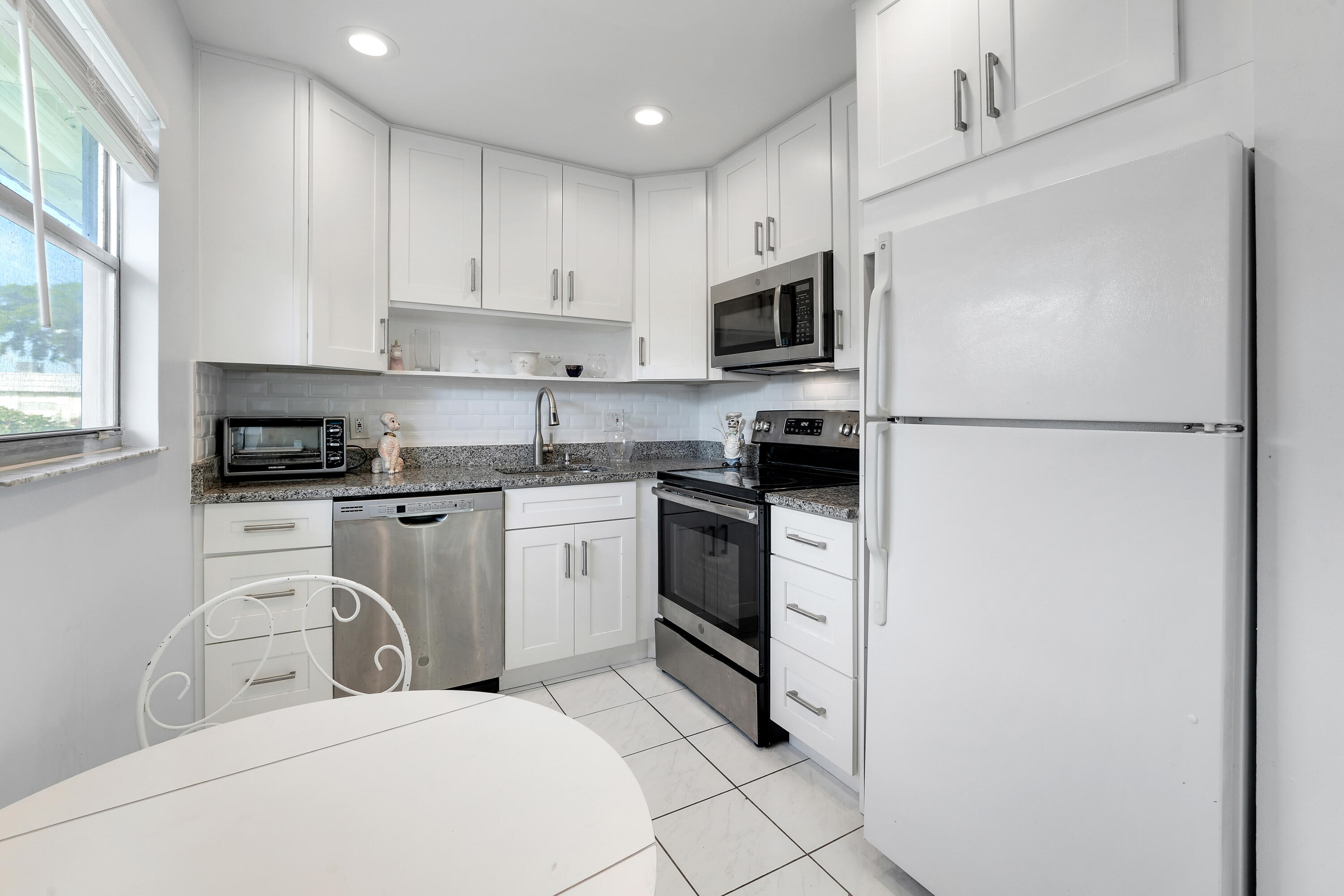 173 Valencia H