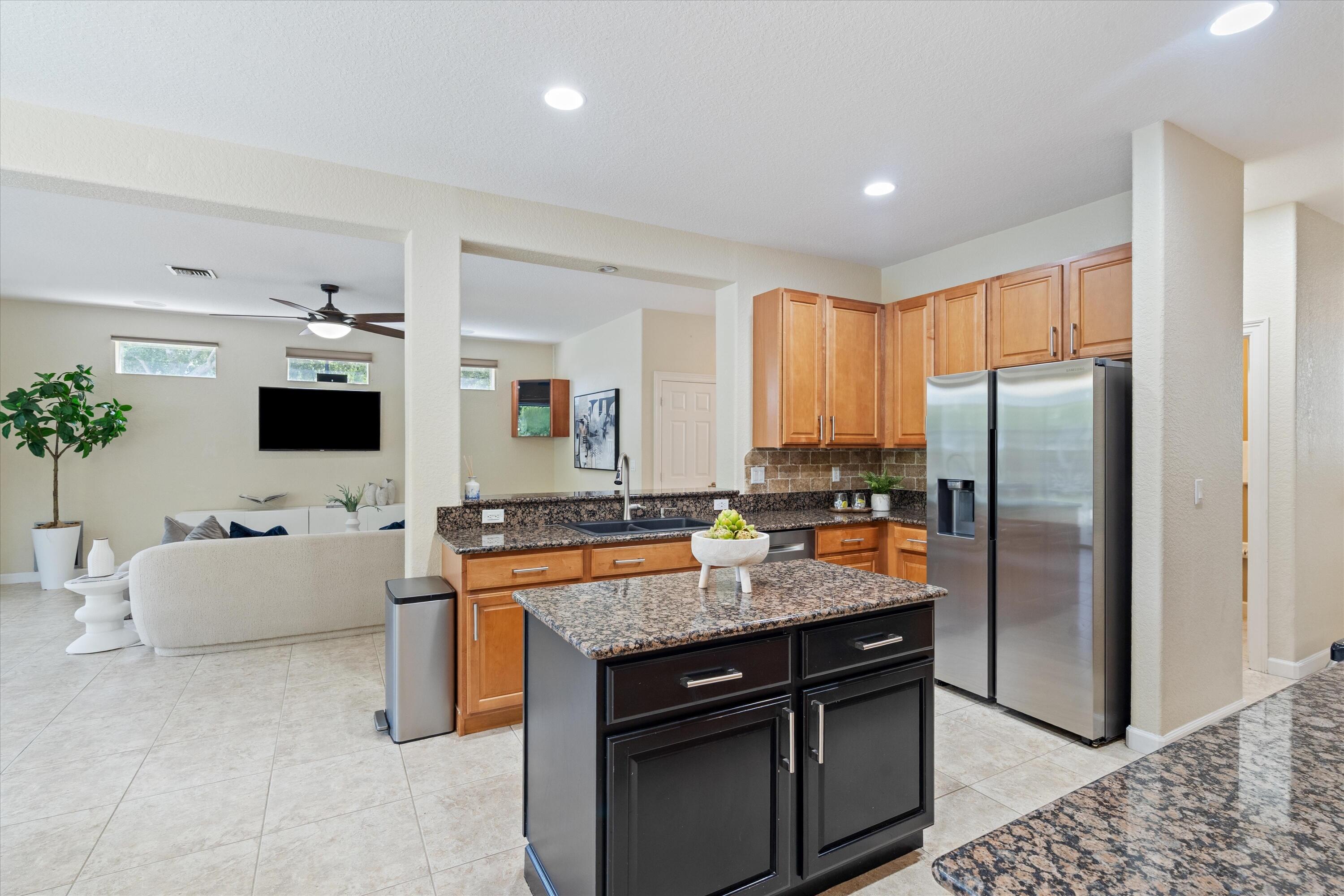 8501 PORTOBELLO Lane