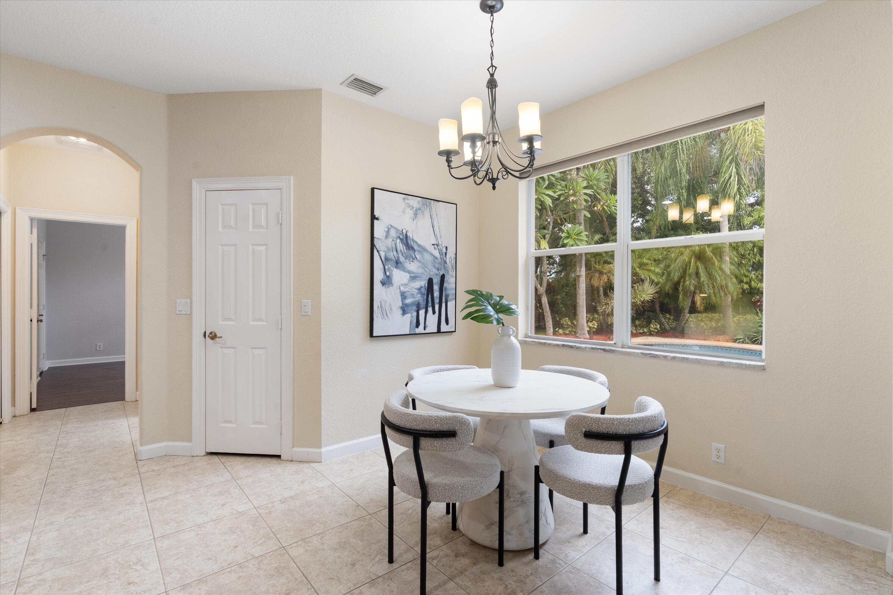 8501 PORTOBELLO Lane