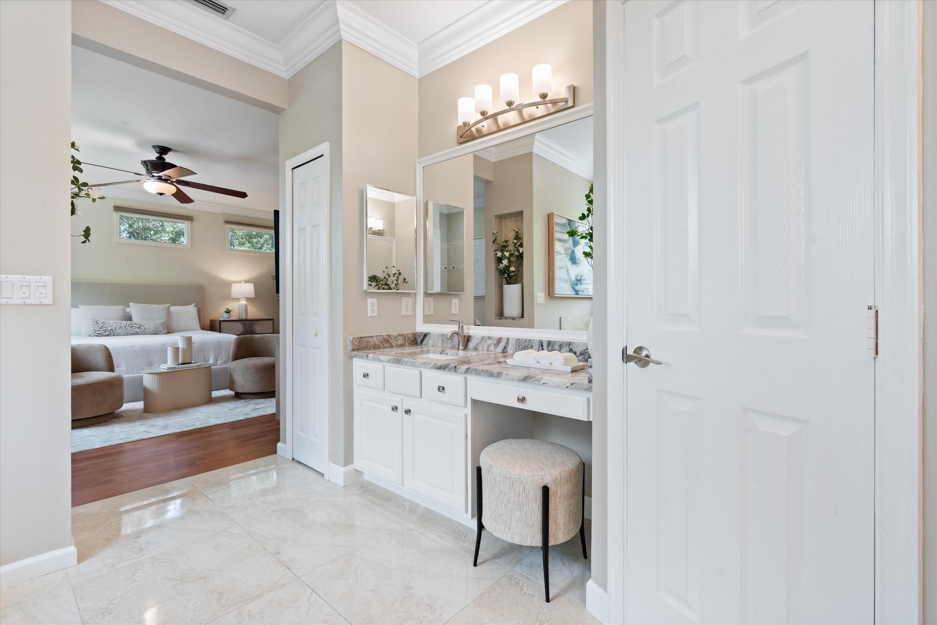 8501 PORTOBELLO Lane