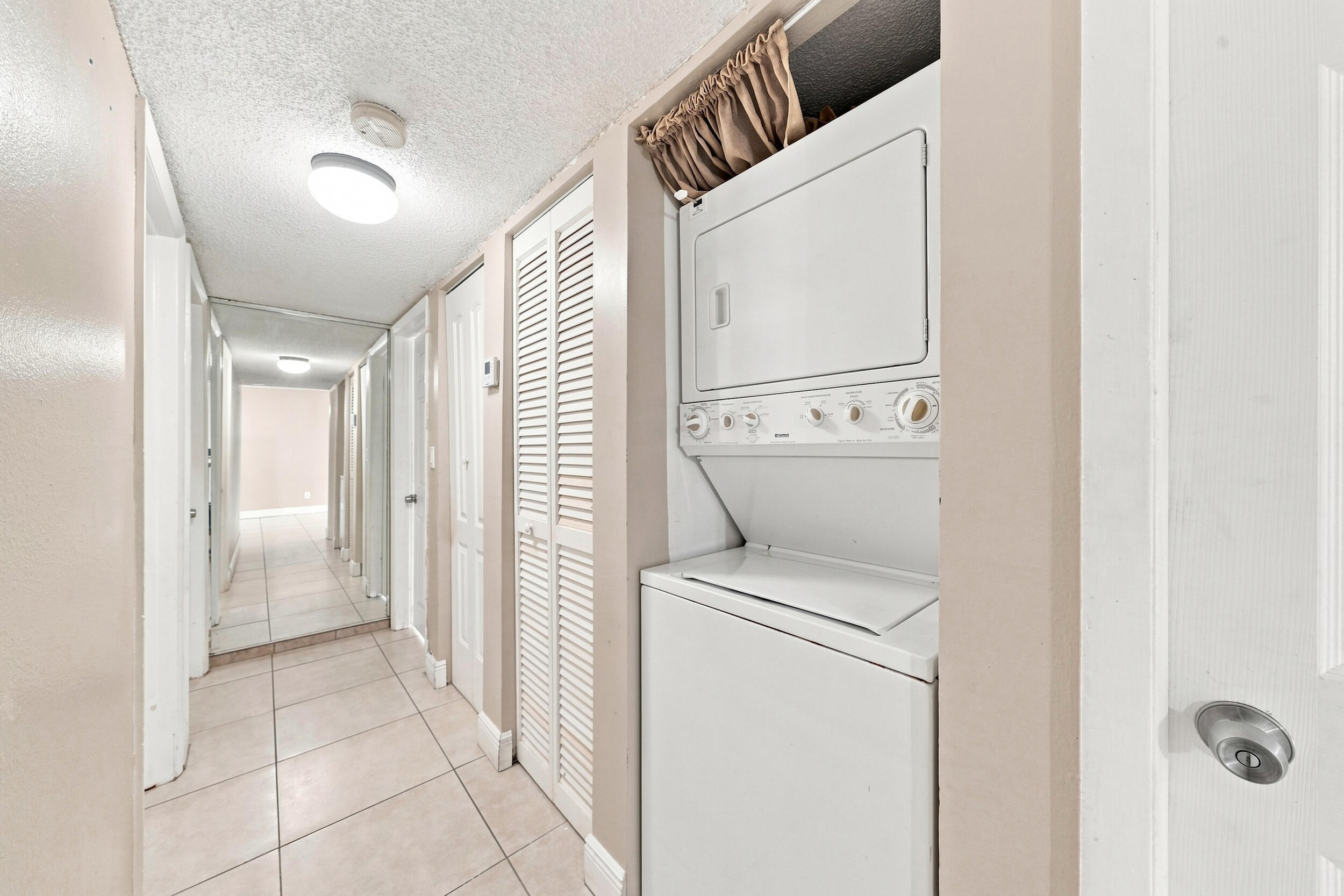 1750 W 46TH Street 242