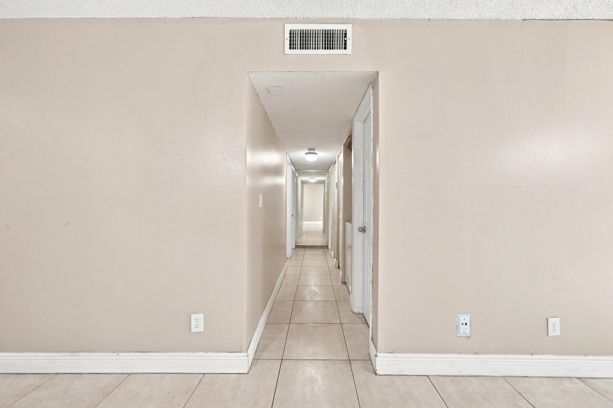 1750 W 46TH Street 242