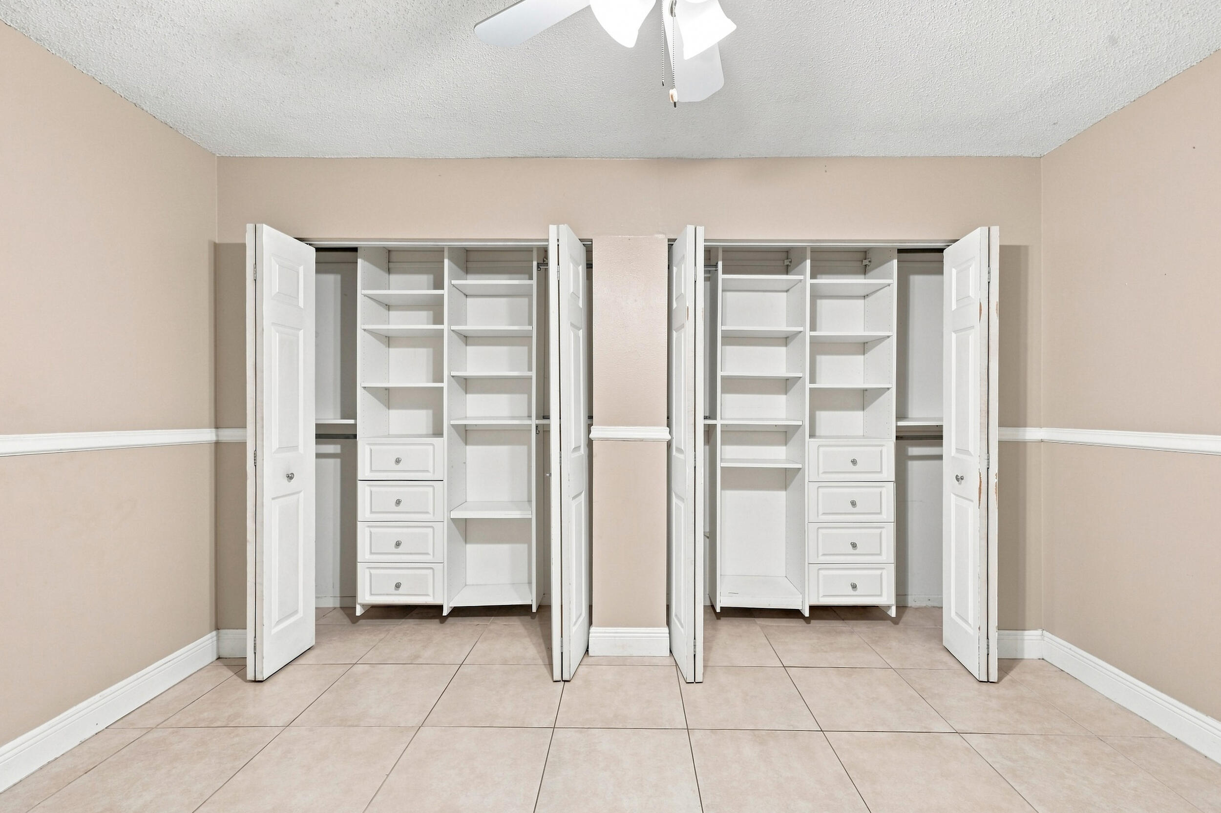 1750 W 46TH Street 242