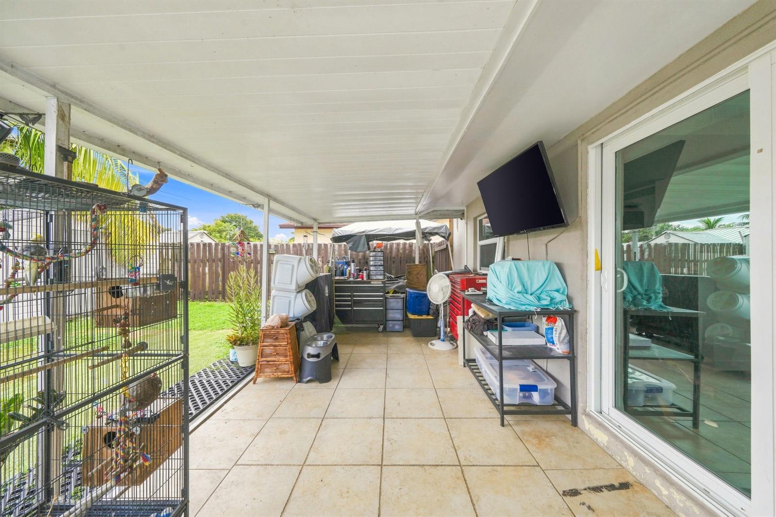 11351 NW 37TH Place