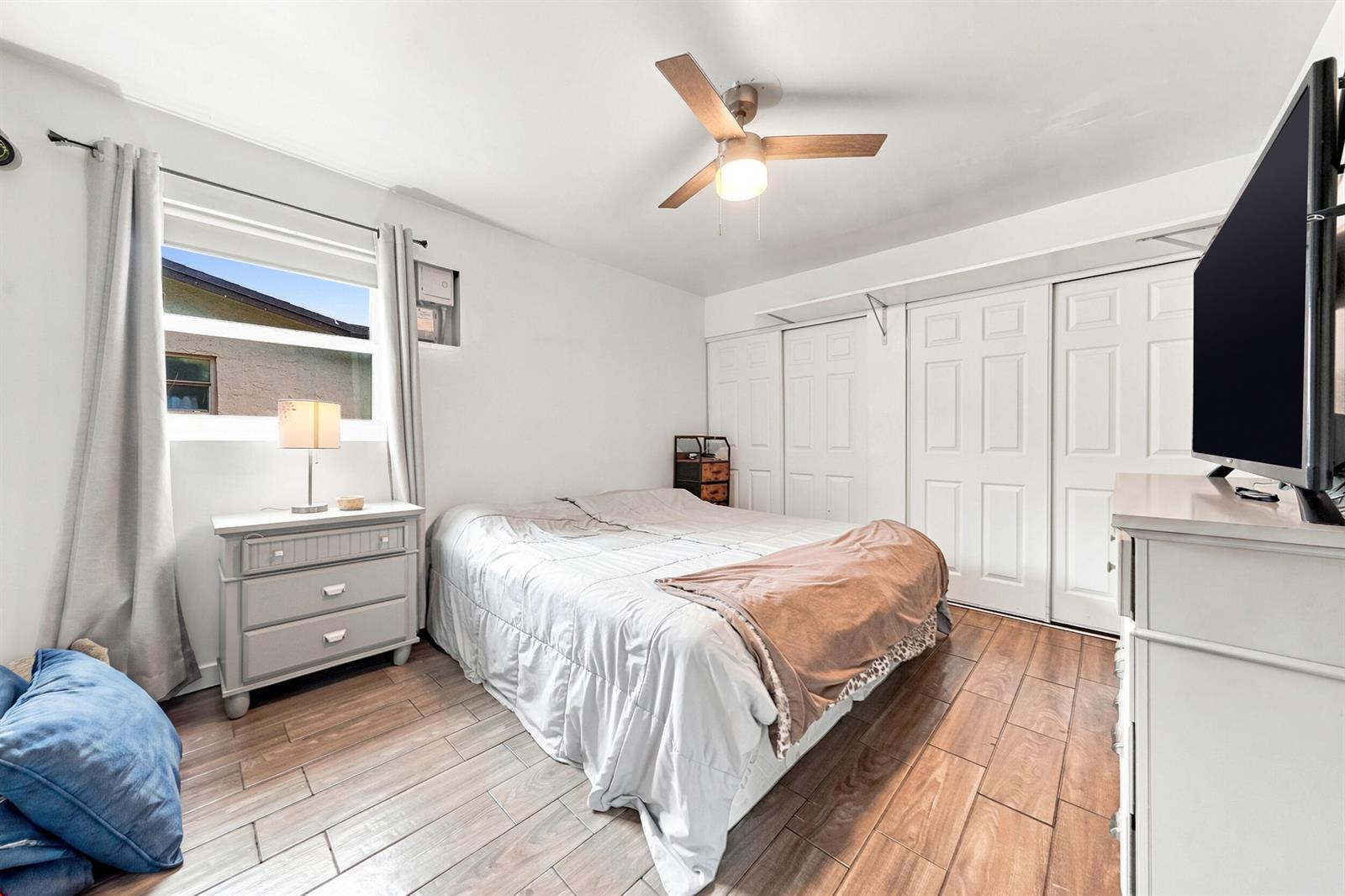 11351 NW 37TH Place