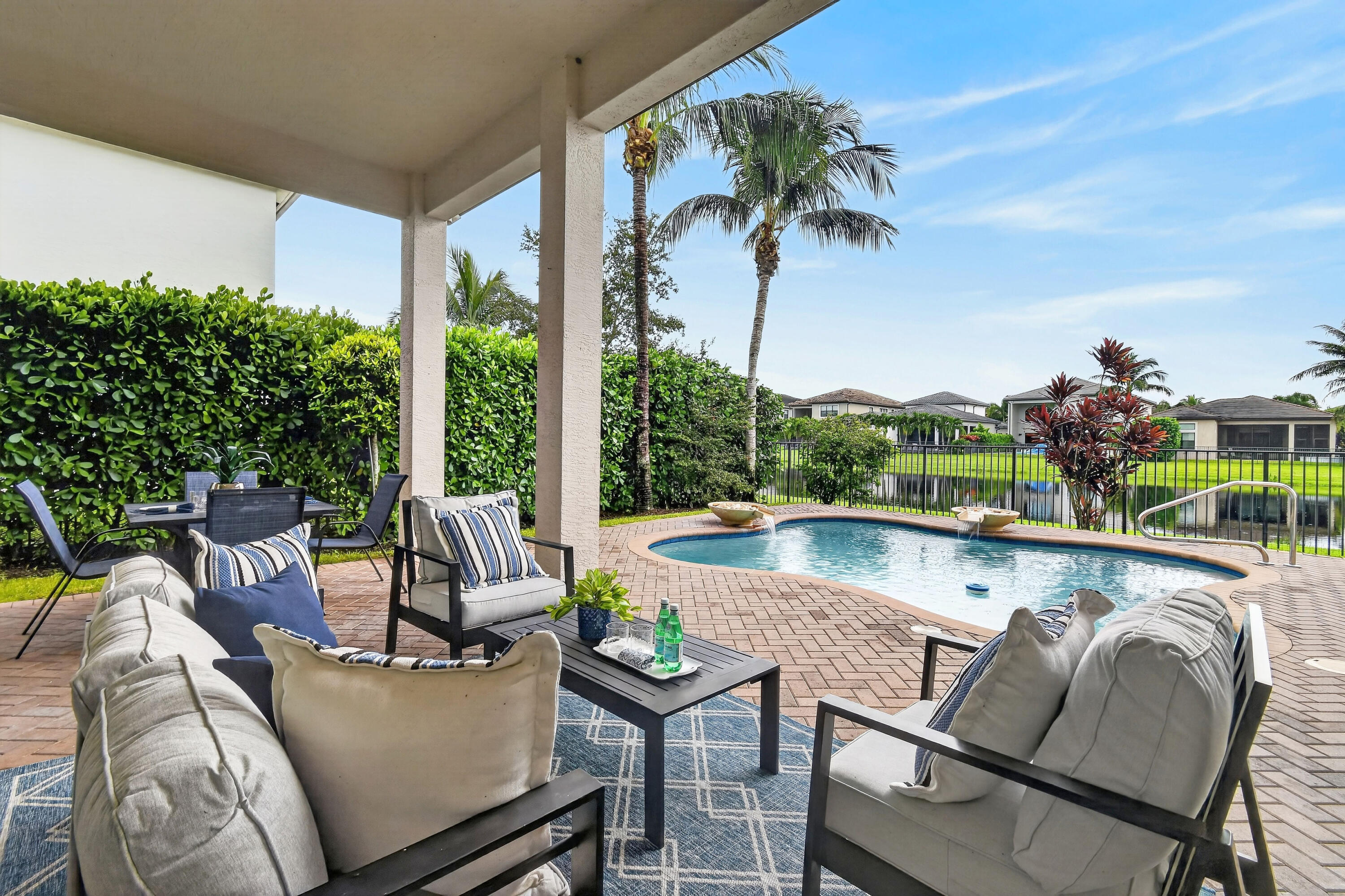 9512 Eden Roc Court