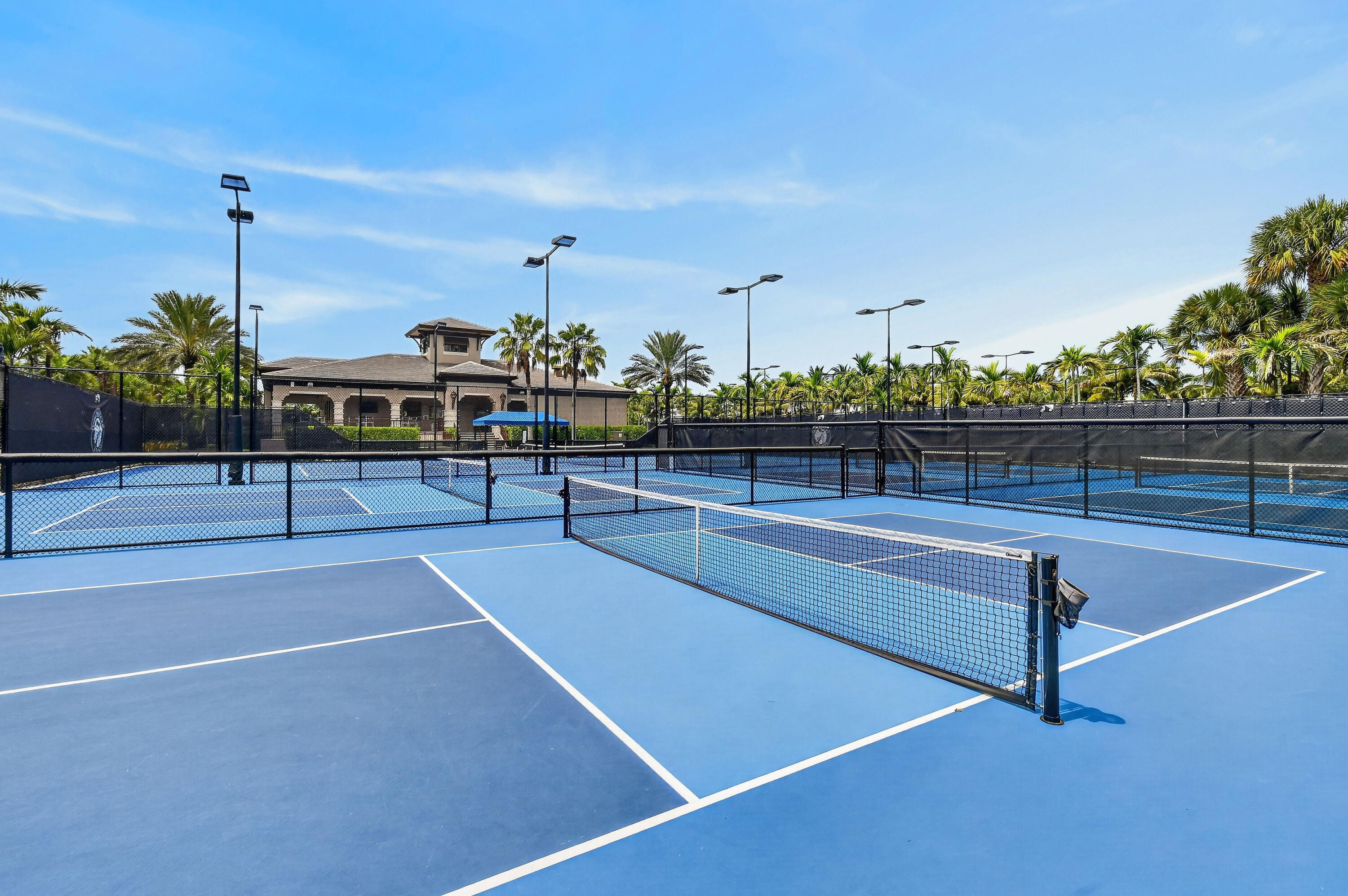 9512 Eden Roc Court