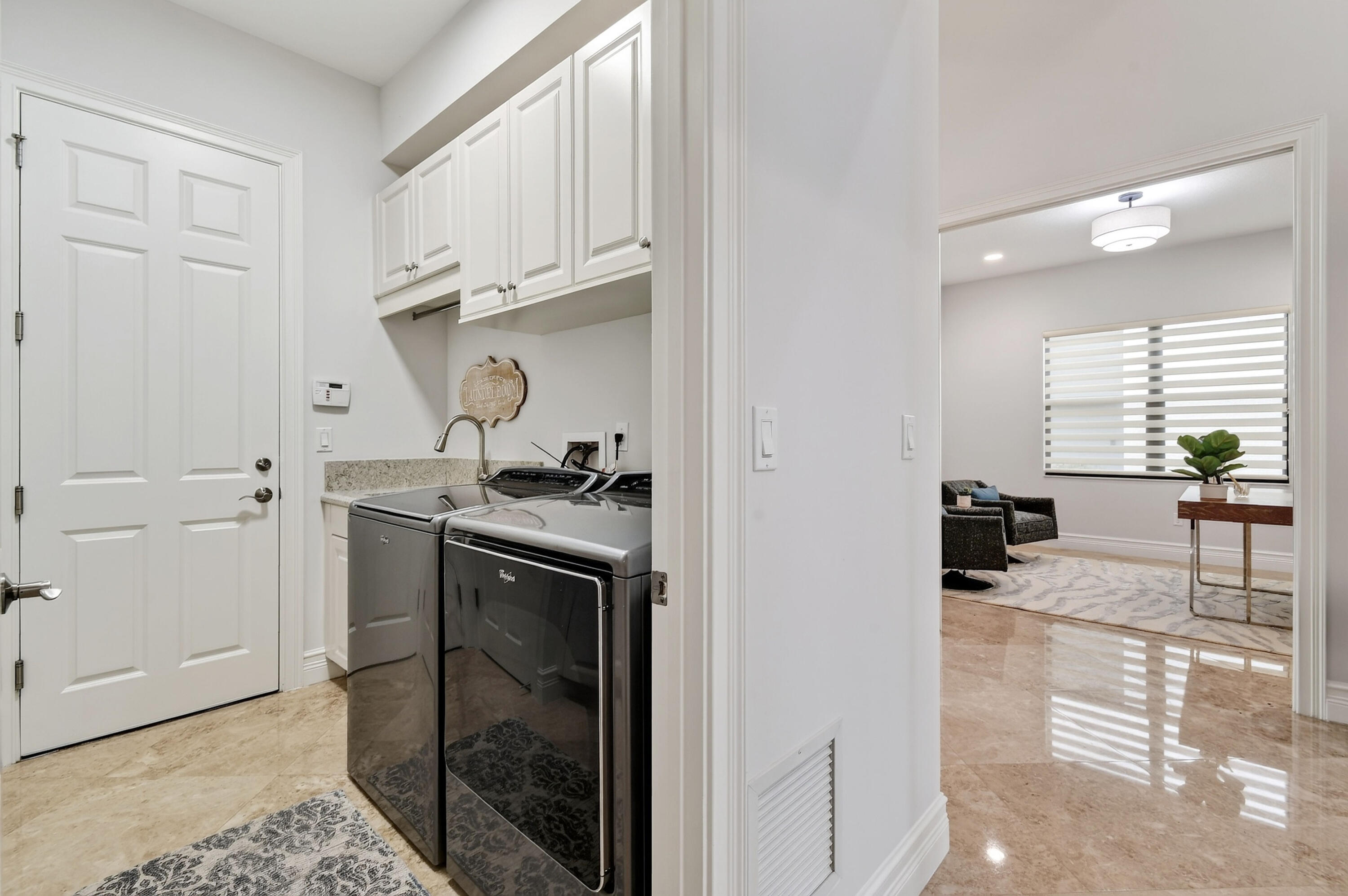 9512 Eden Roc Court
