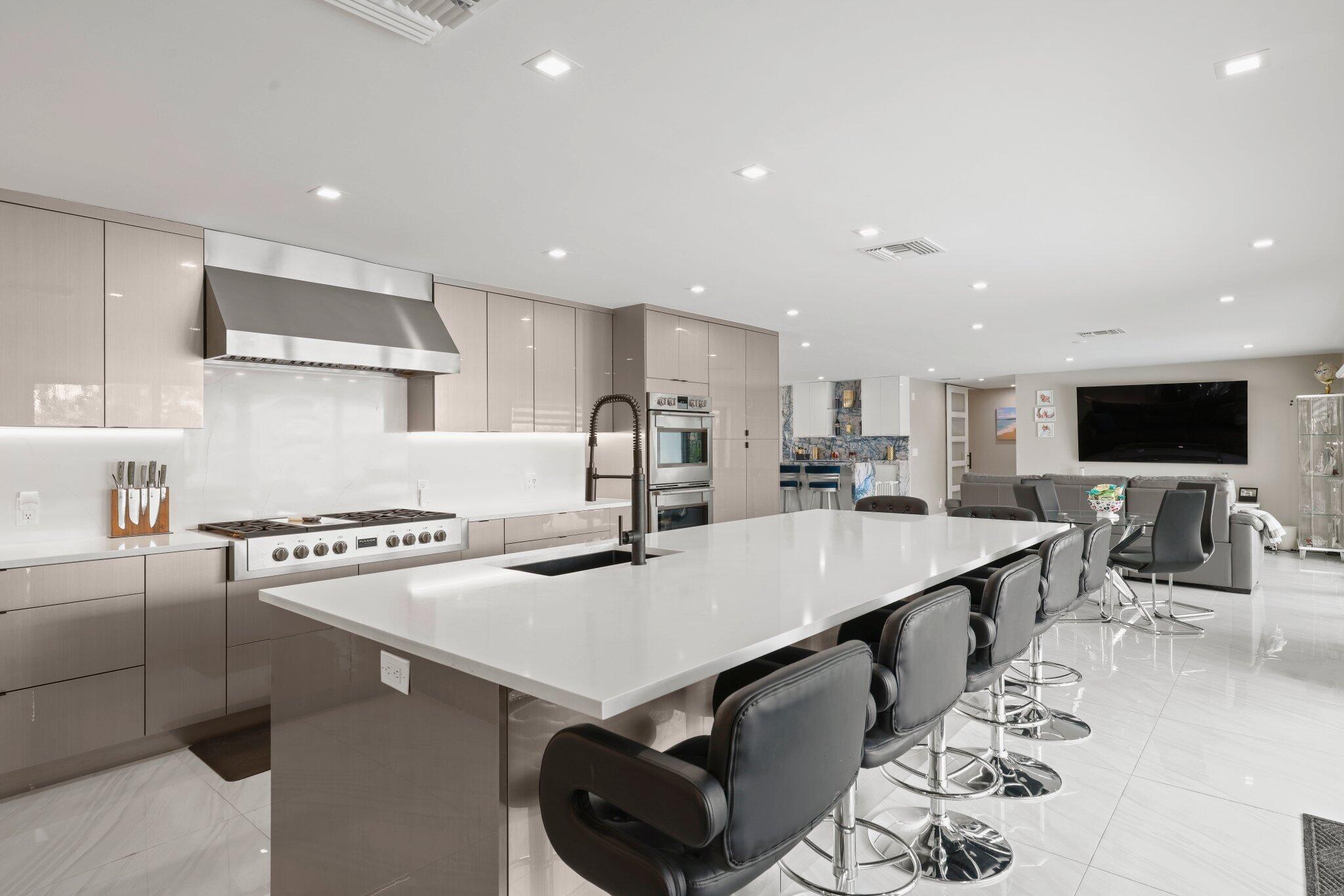 2820 NE 47th Street