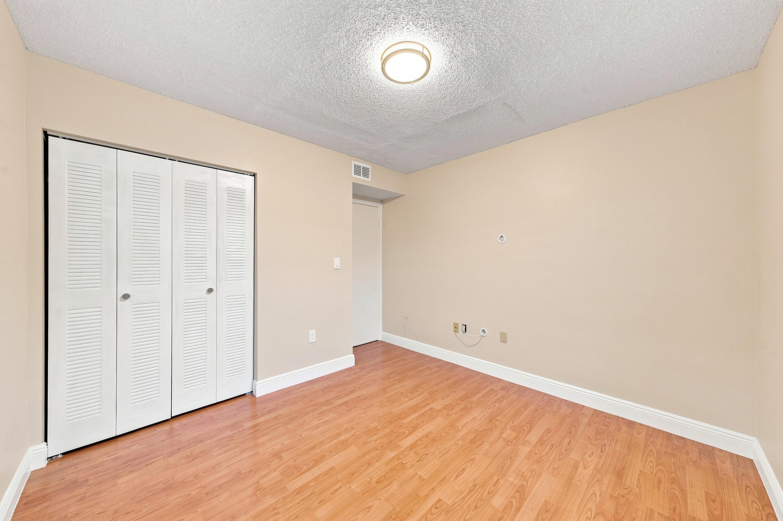 2217 W 69TH Street 2217A