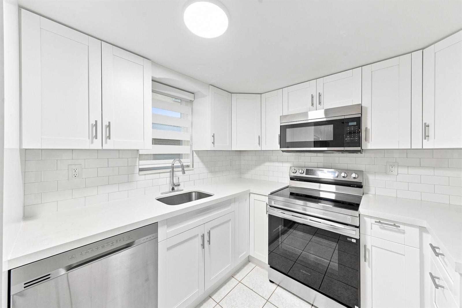 2217 W 69TH Street # 2217A