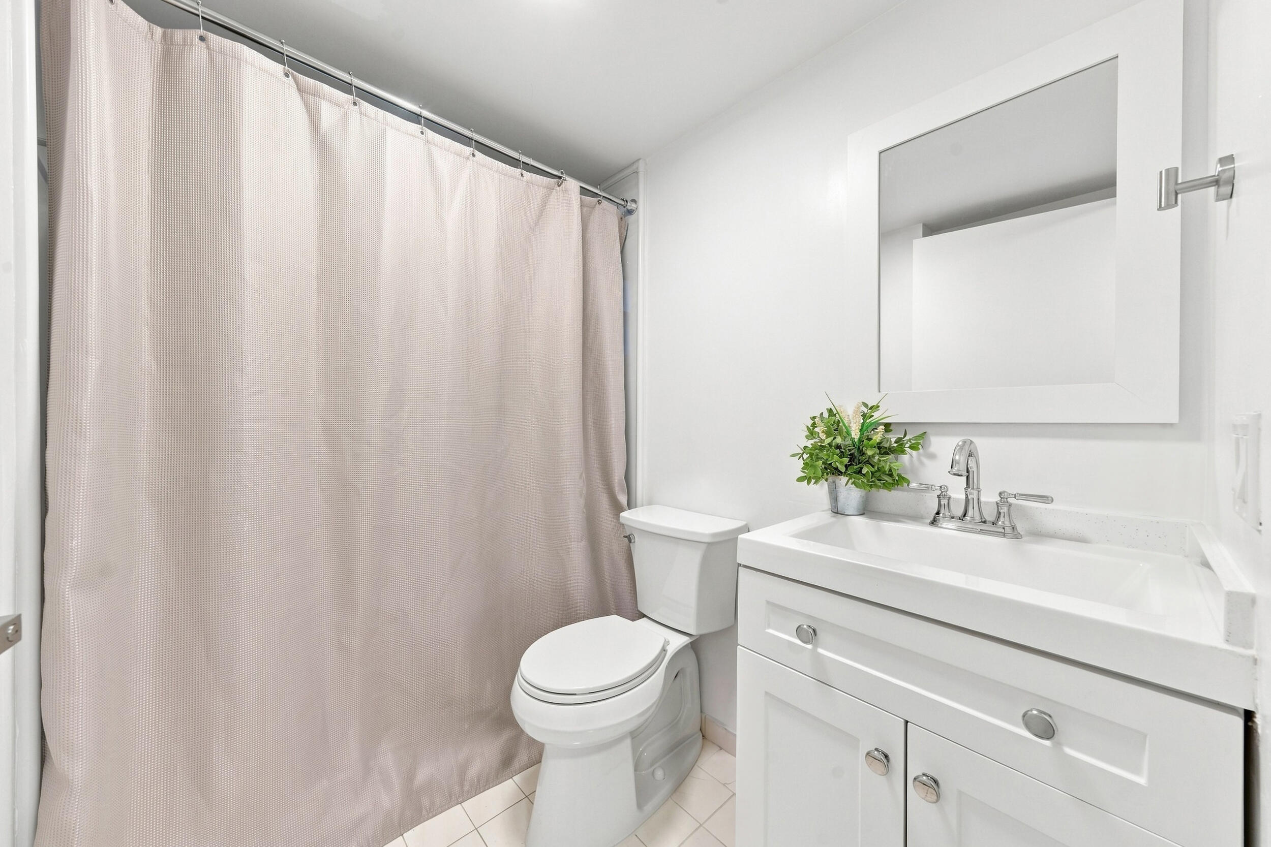 2217 W 69TH Street 2217A